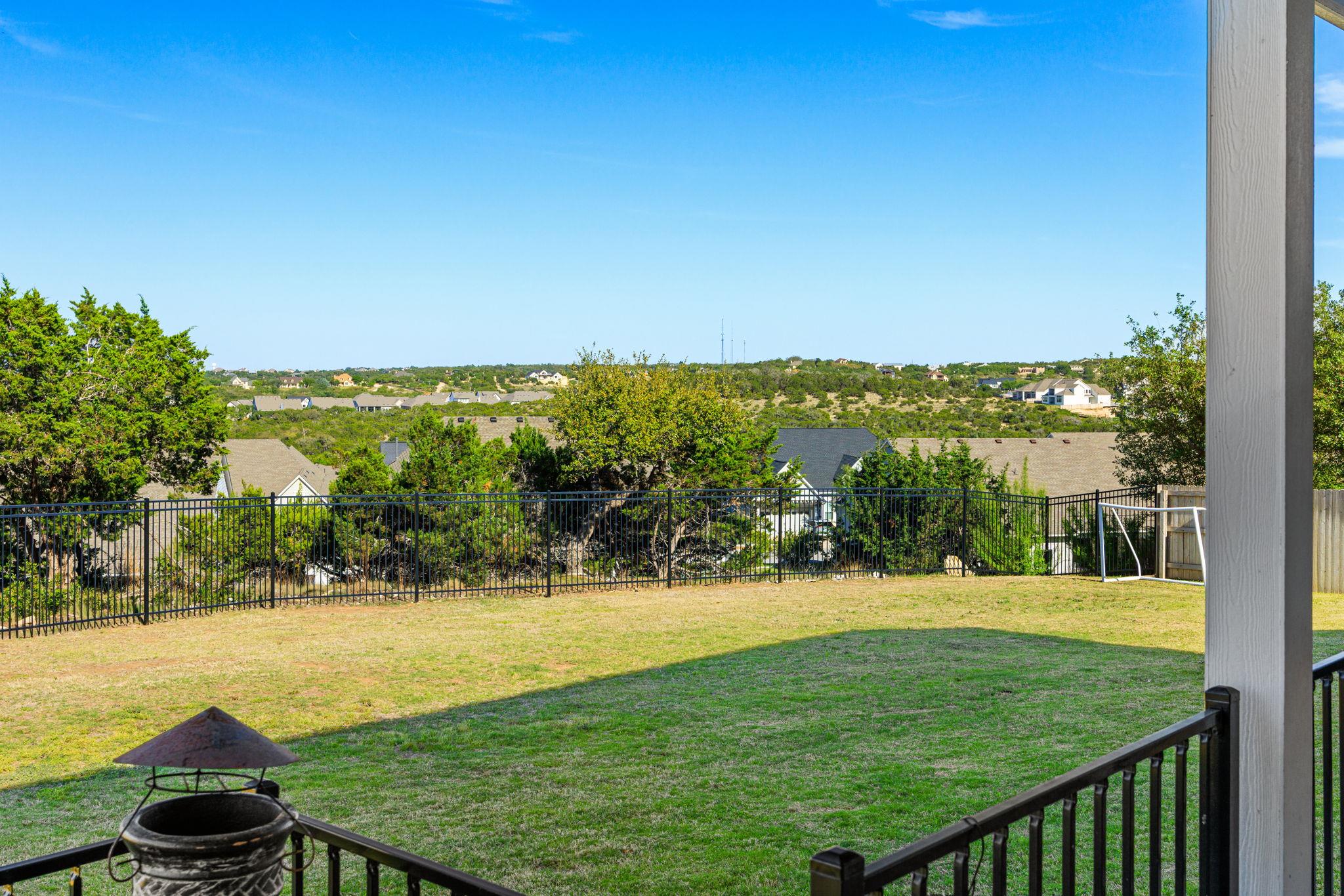 202 Smoke Tree Cir, Dripping Springs, TX 78620