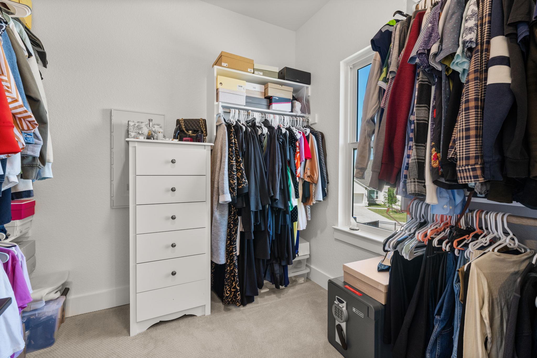 202 Smoke Tree Cir, Dripping Springs, TX 78620