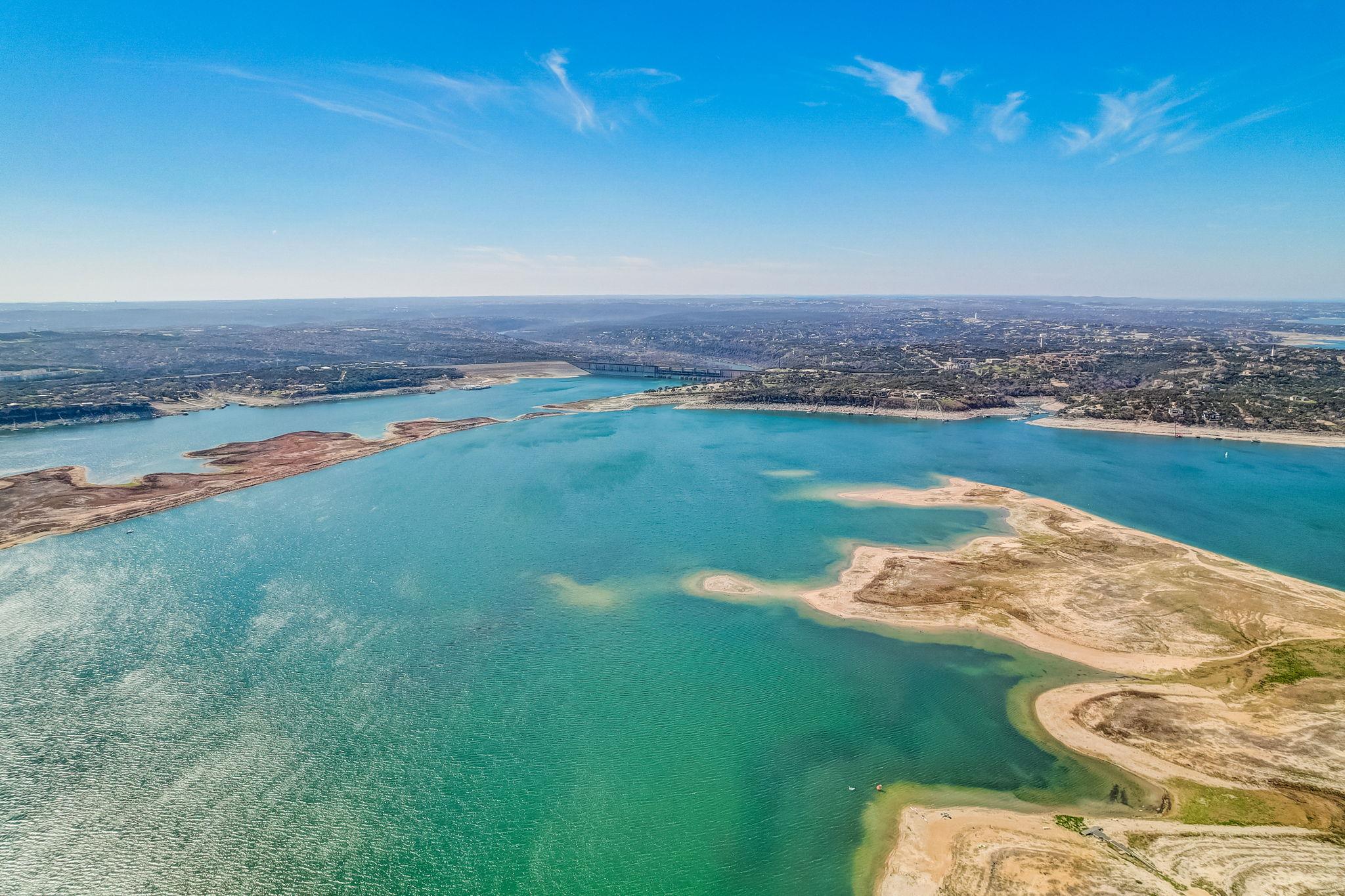 14000 & 14002 Skyline Dr, Austin, TX 78732