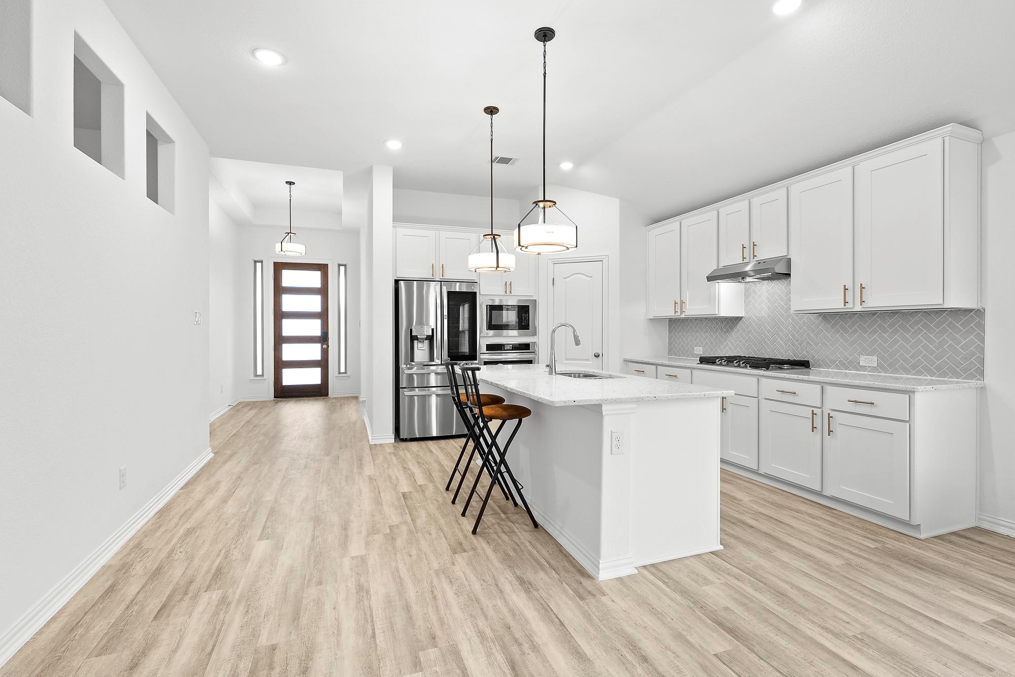 489 Cherrystone Loop, Buda, TX 78610