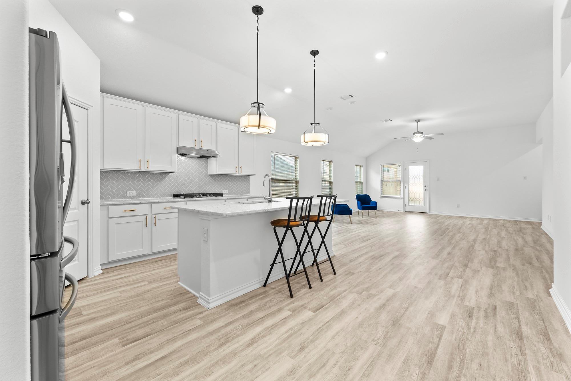 489 Cherrystone Loop, Buda, TX 78610