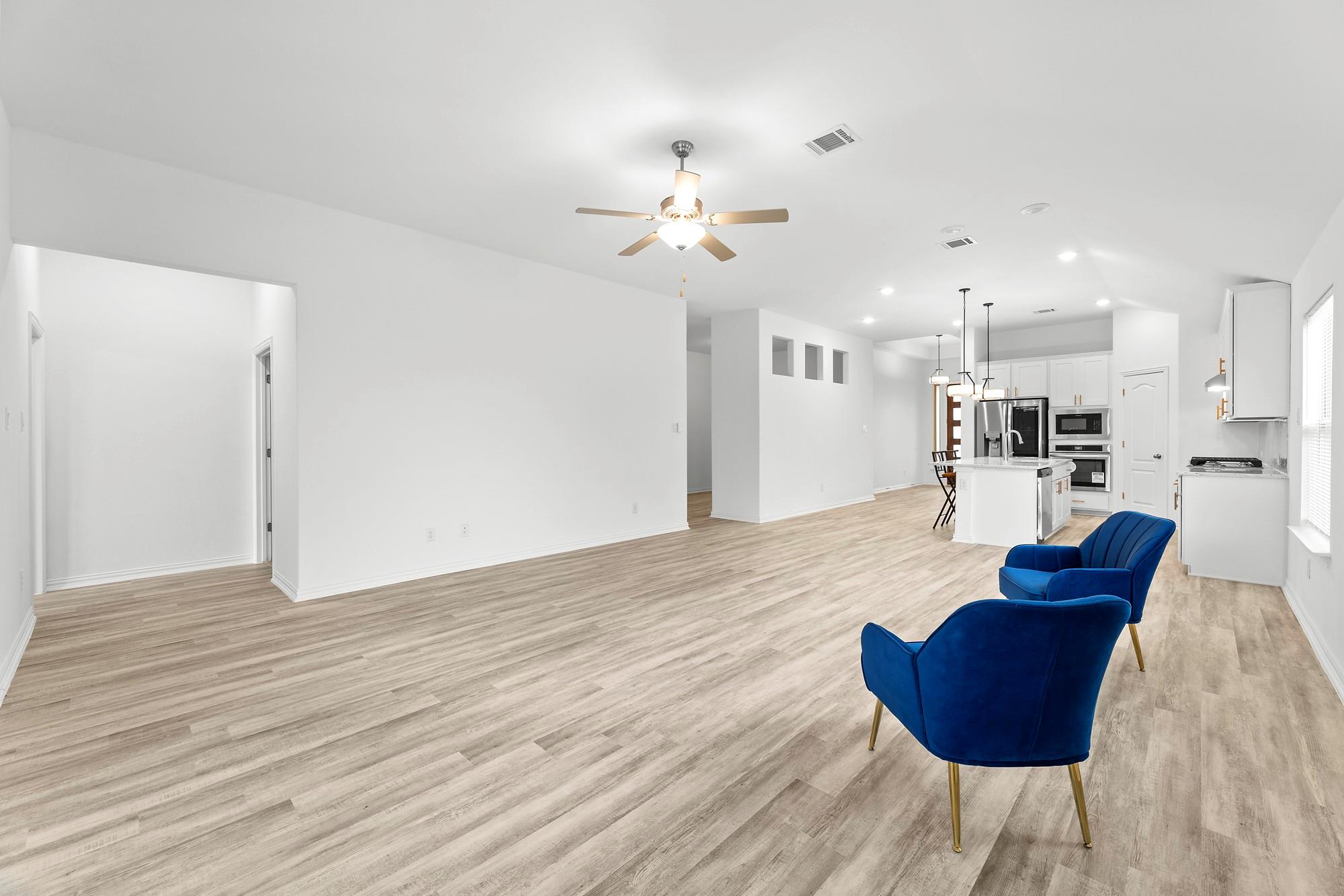 489 Cherrystone Loop, Buda, TX 78610