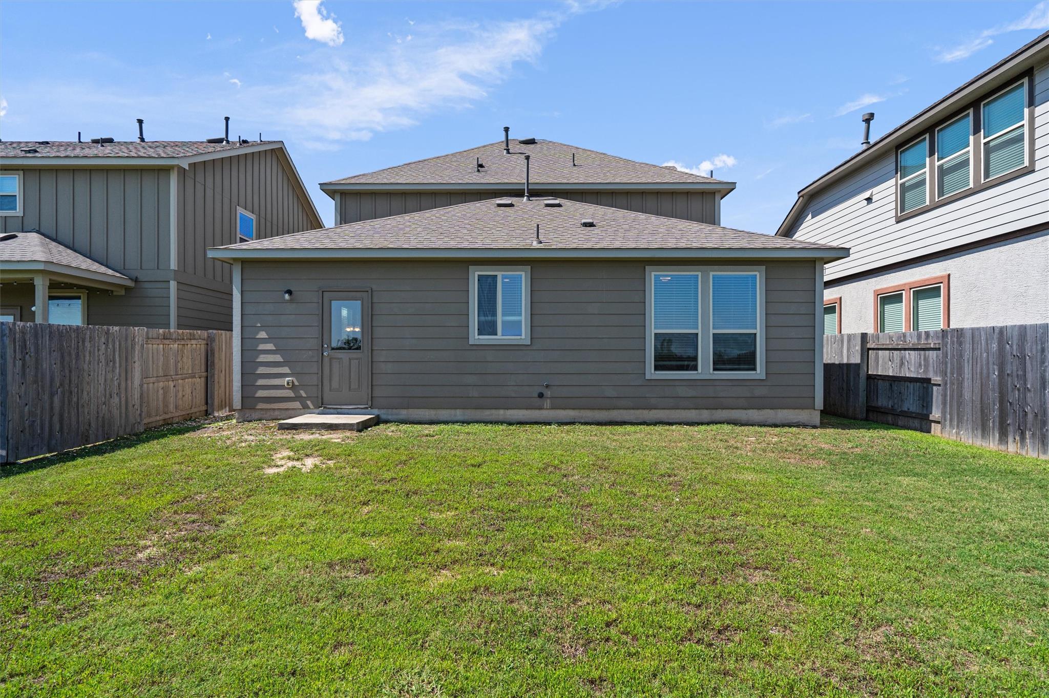 146 Russet Trl, Georgetown, TX 78628