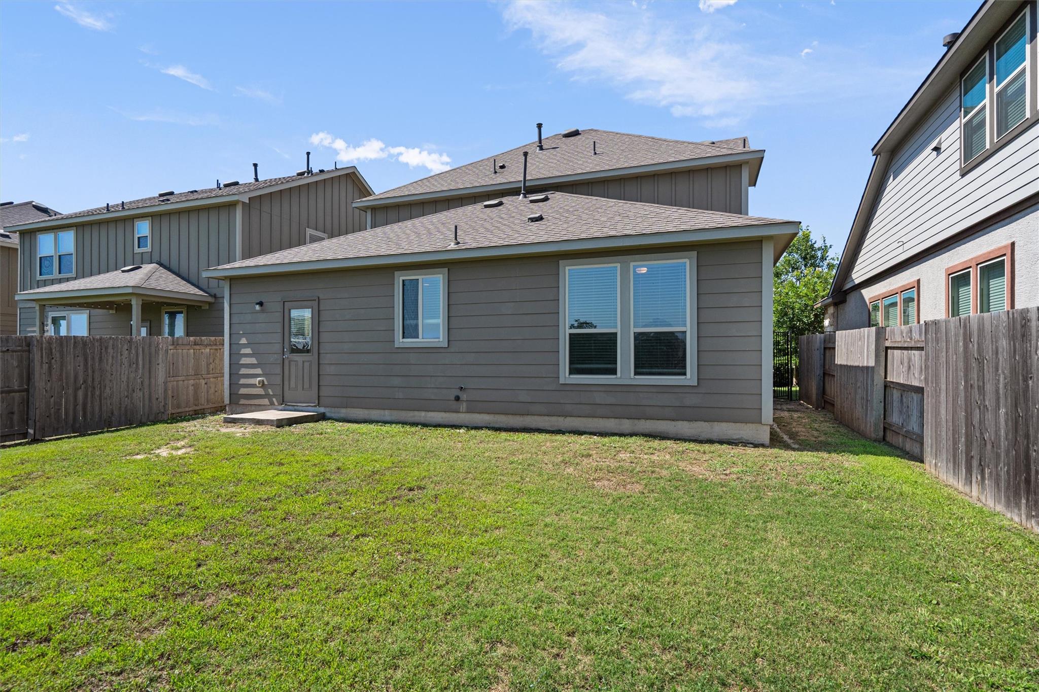 146 Russet Trl, Georgetown, TX 78628