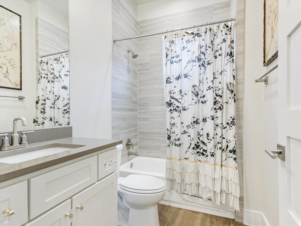 170 Bunker Ranch Blvd # 16, Dripping Springs, TX 78620