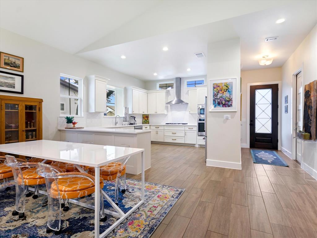 170 Bunker Ranch Blvd # 16, Dripping Springs, TX 78620