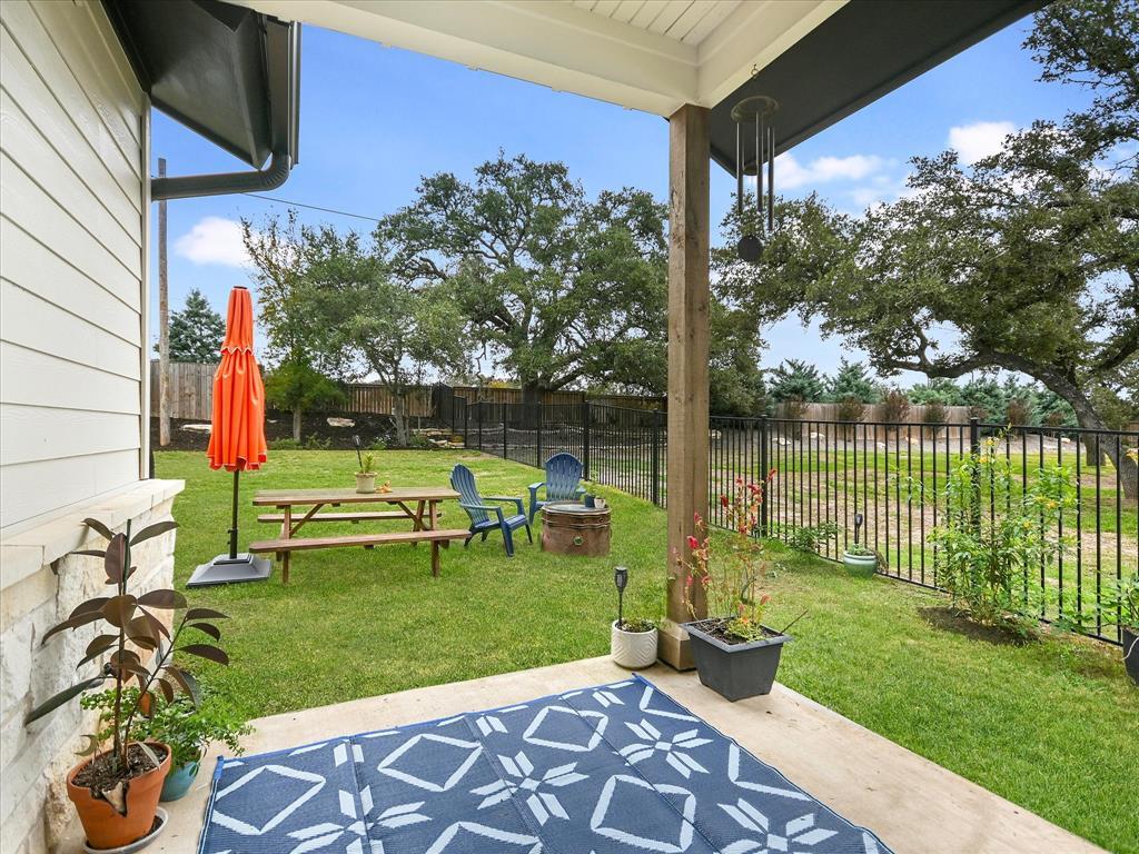 170 Bunker Ranch Blvd # 16, Dripping Springs, TX 78620