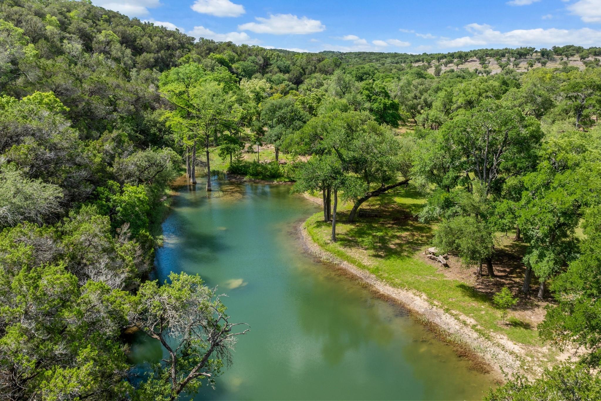 5055 Wayside Dr, Wimberley, TX 78676
