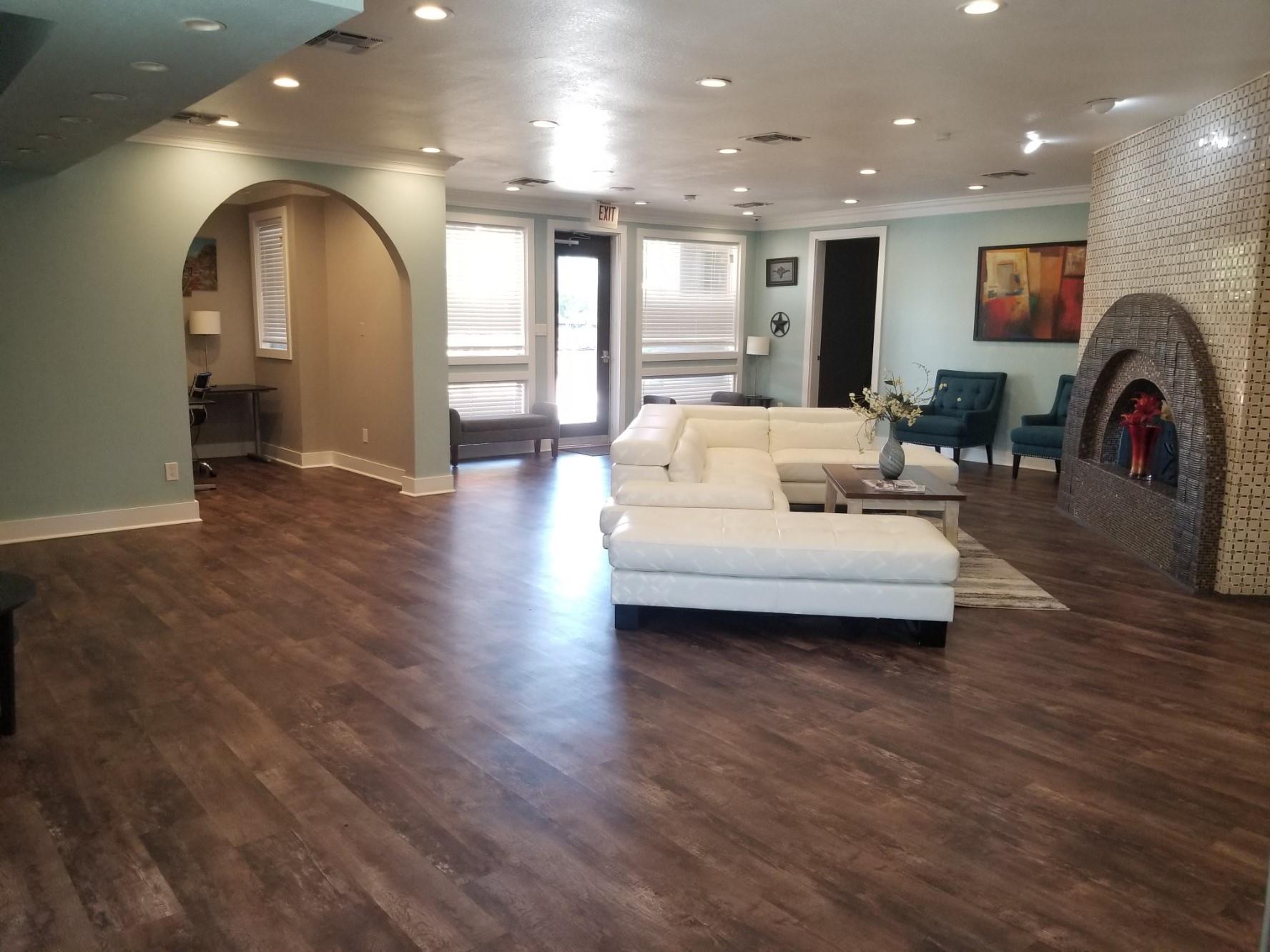 935 La Posada Dr # 232, Austin, TX 78752