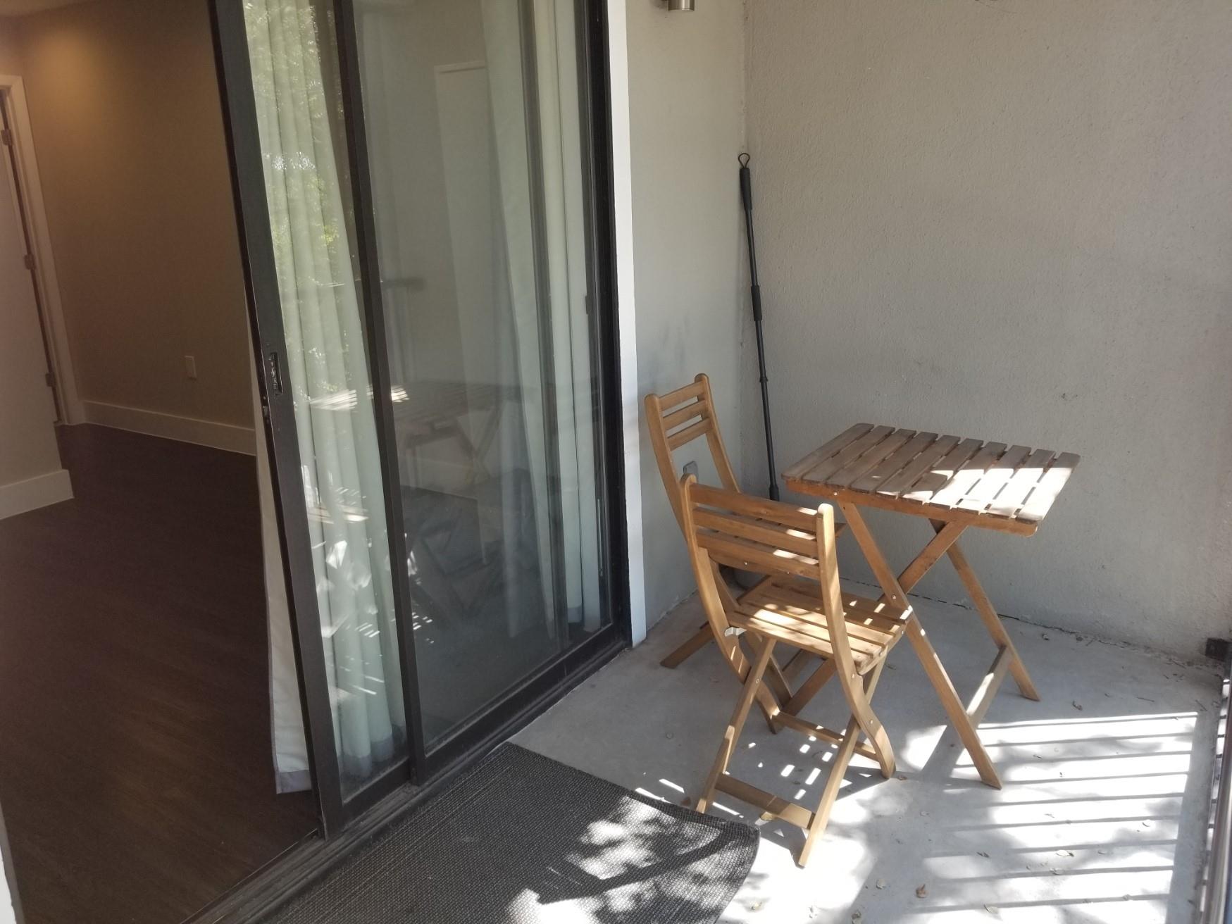 935 La Posada Dr # 232, Austin, TX 78752