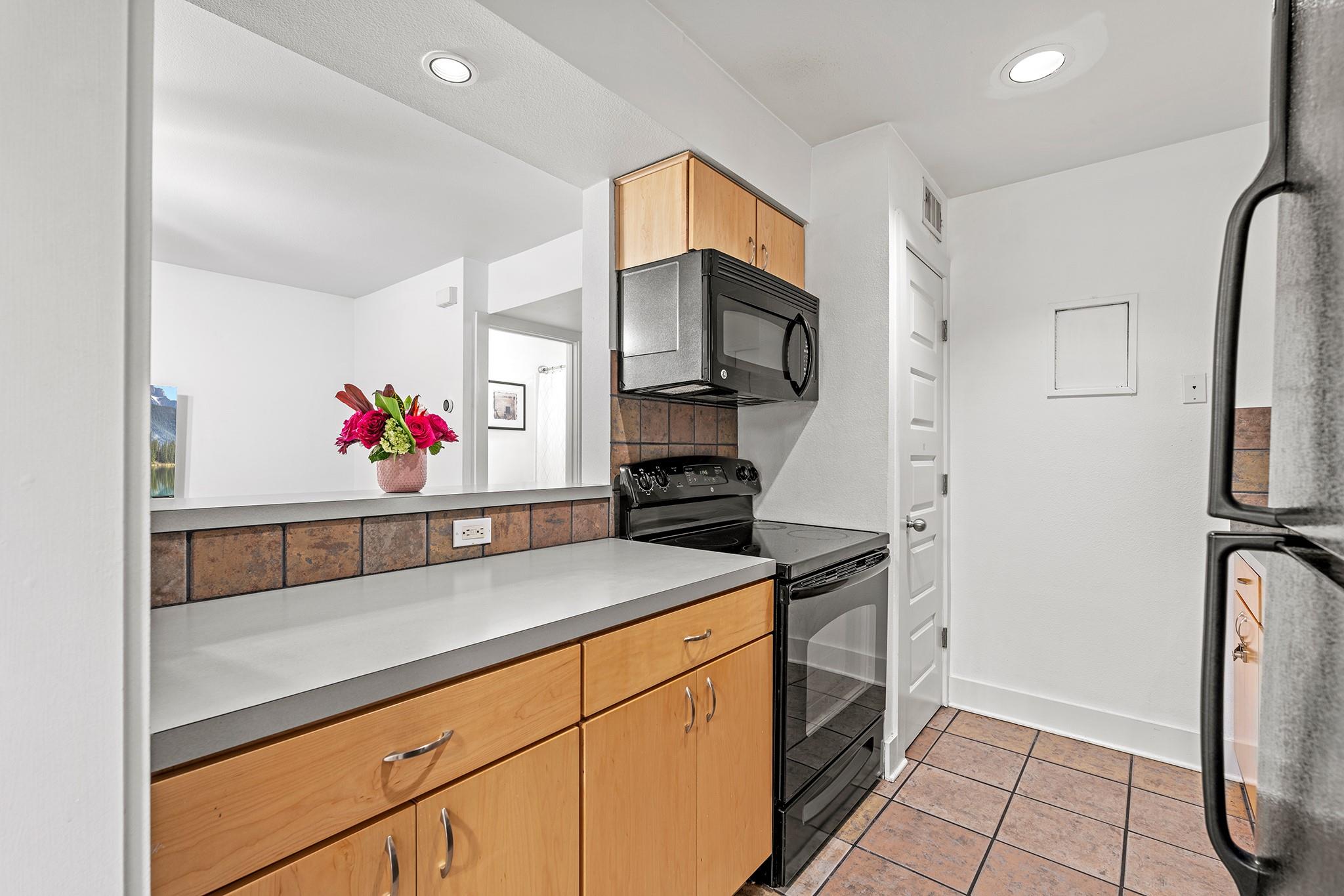 3815 Guadalupe St # 112, Austin, TX 78751