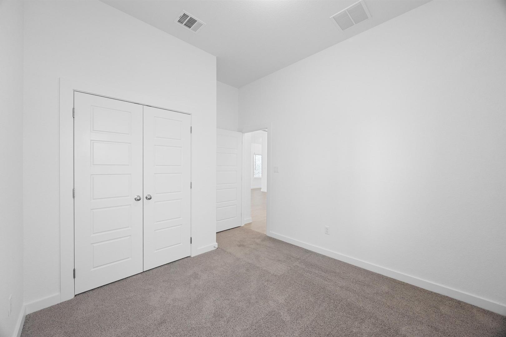 186 Hornet St, Elgin, TX 78621