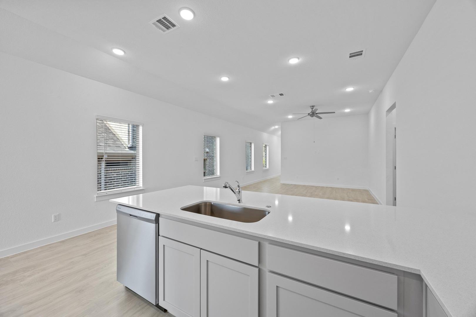 186 Hornet St, Elgin, TX 78621