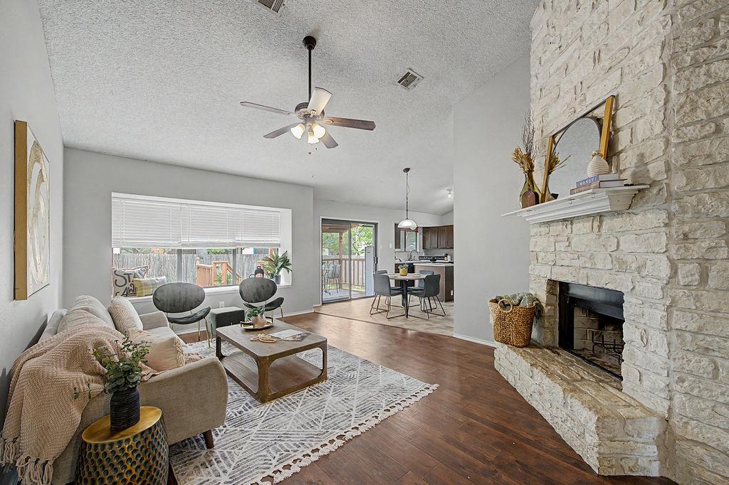 8911 Romayne Ln, Austin, TX 78748