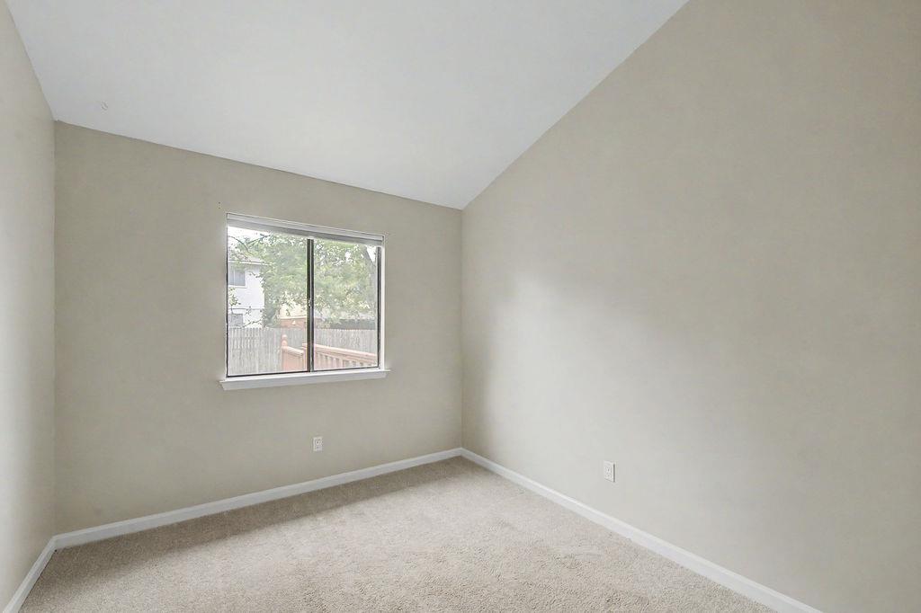8911 Romayne Ln, Austin, TX 78748