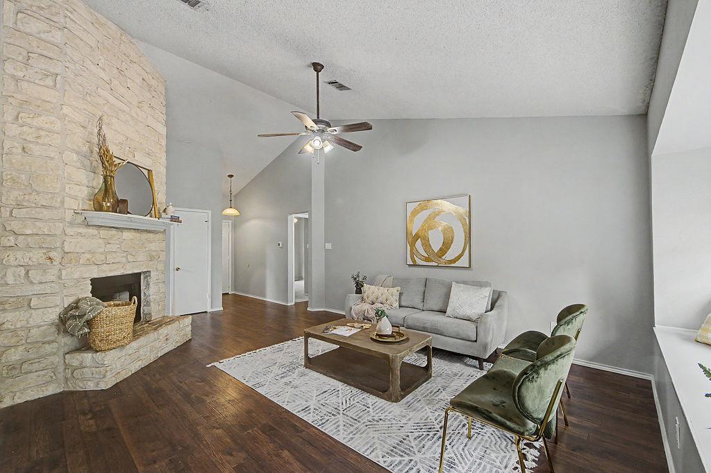 8911 Romayne Ln, Austin, TX 78748