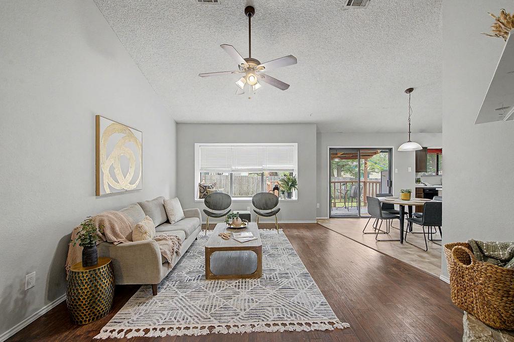8911 Romayne Ln, Austin, TX 78748