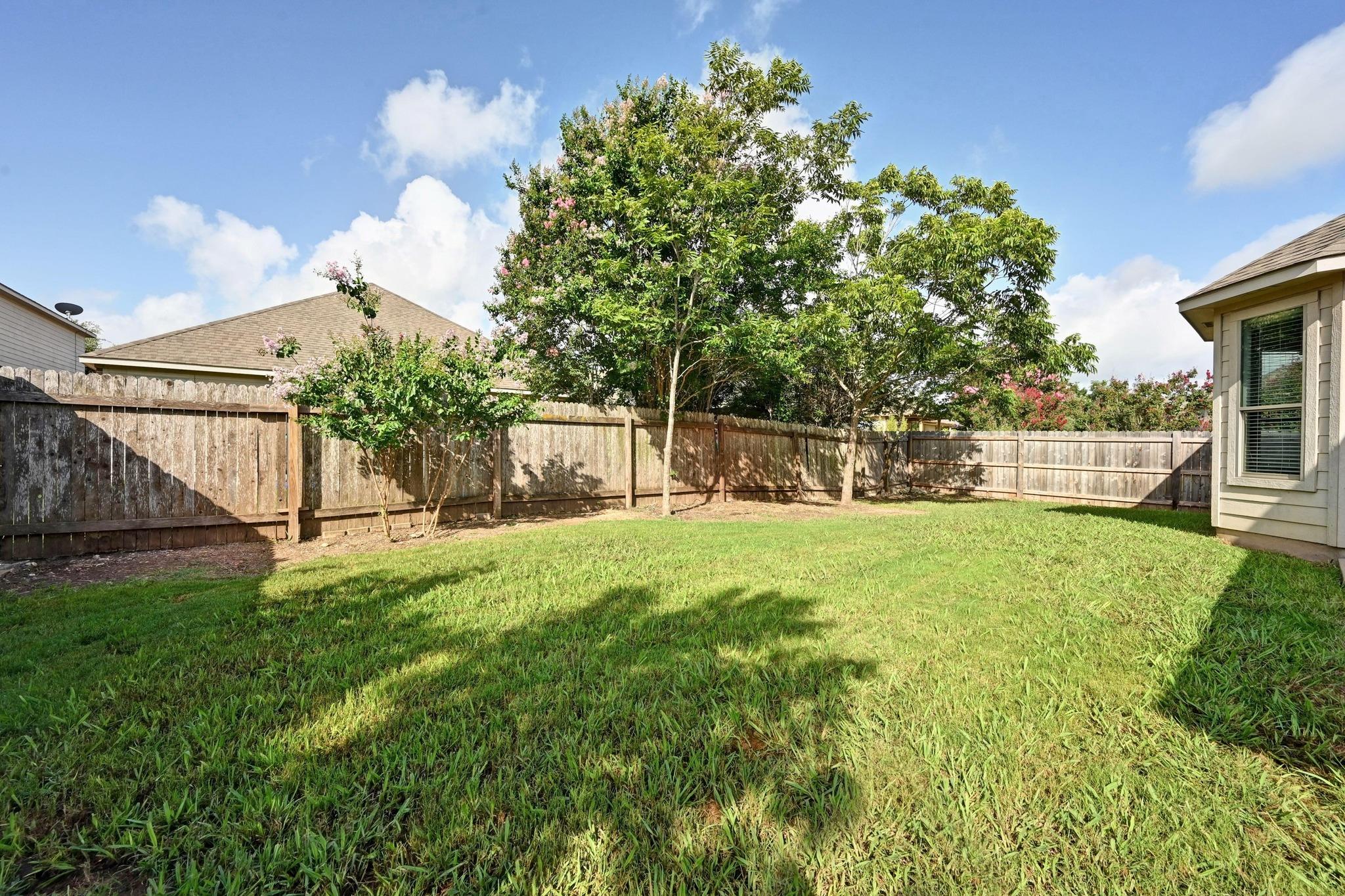 645 Clear Springs Holw, Buda, TX 78610