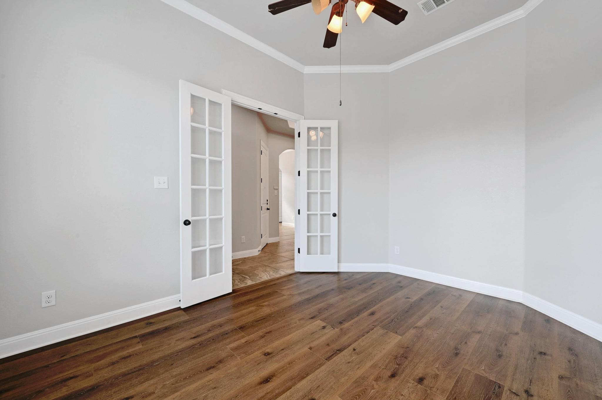 645 Clear Springs Holw, Buda, TX 78610