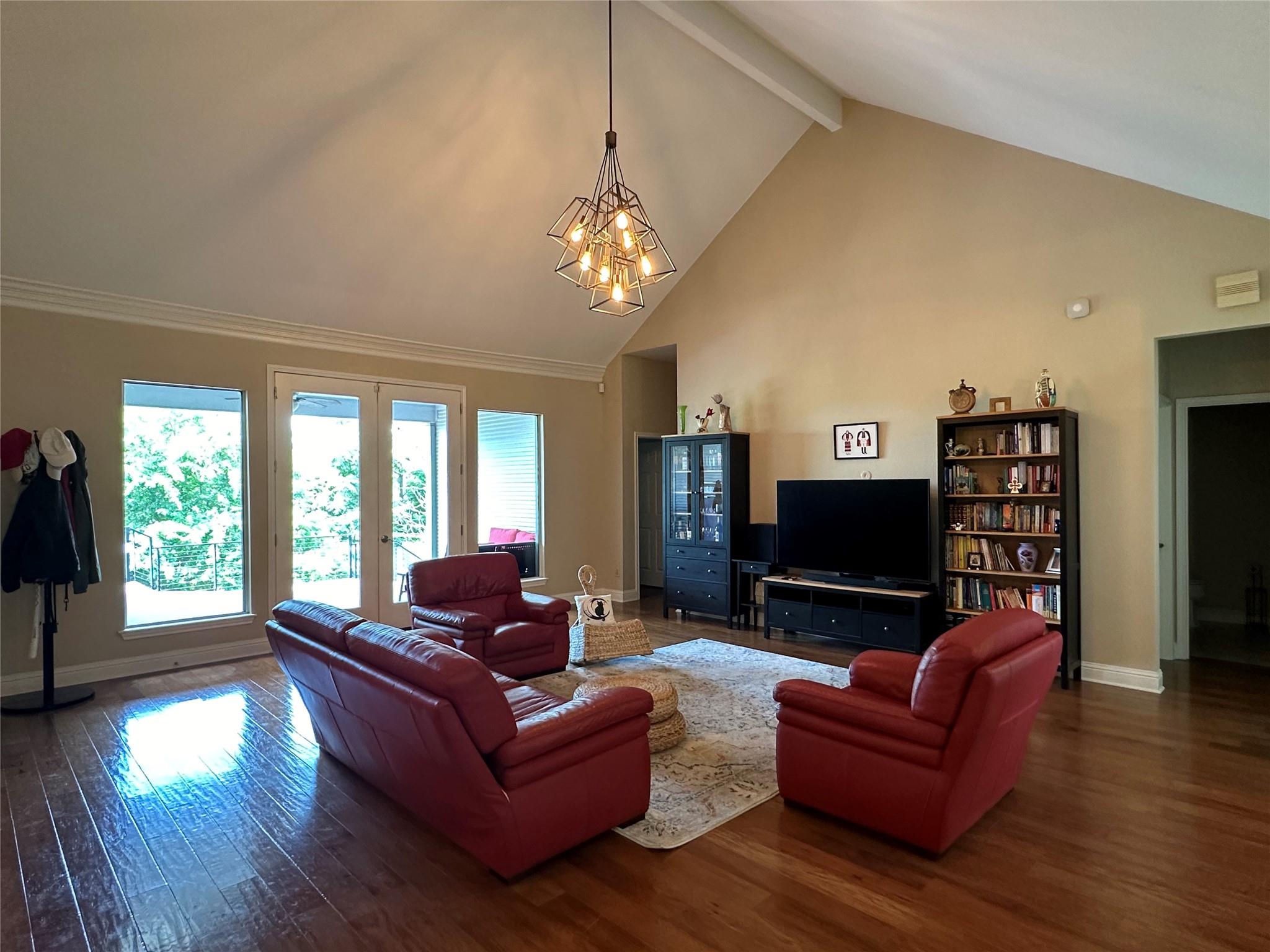 7406 Curly Leaf Cv, Austin, TX 78750