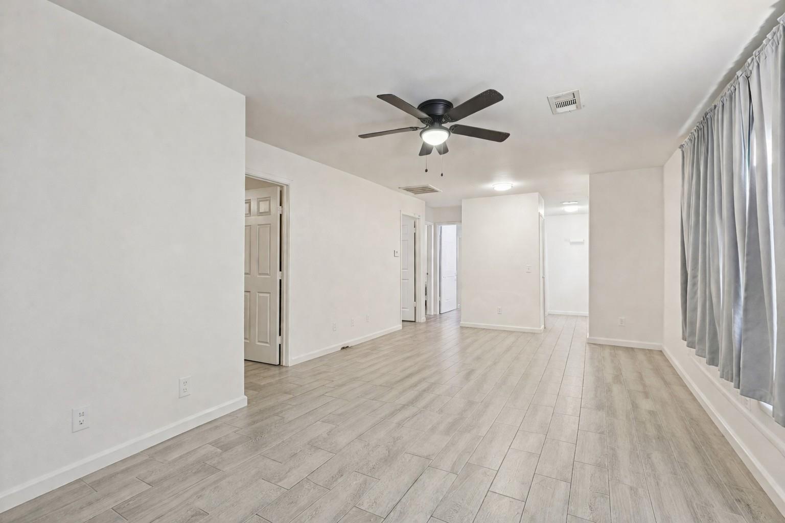 200 Monterrey St # A & B, Elgin, TX 78621