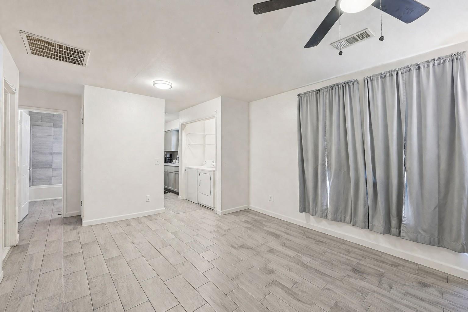 200 Monterrey St # A & B, Elgin, TX 78621