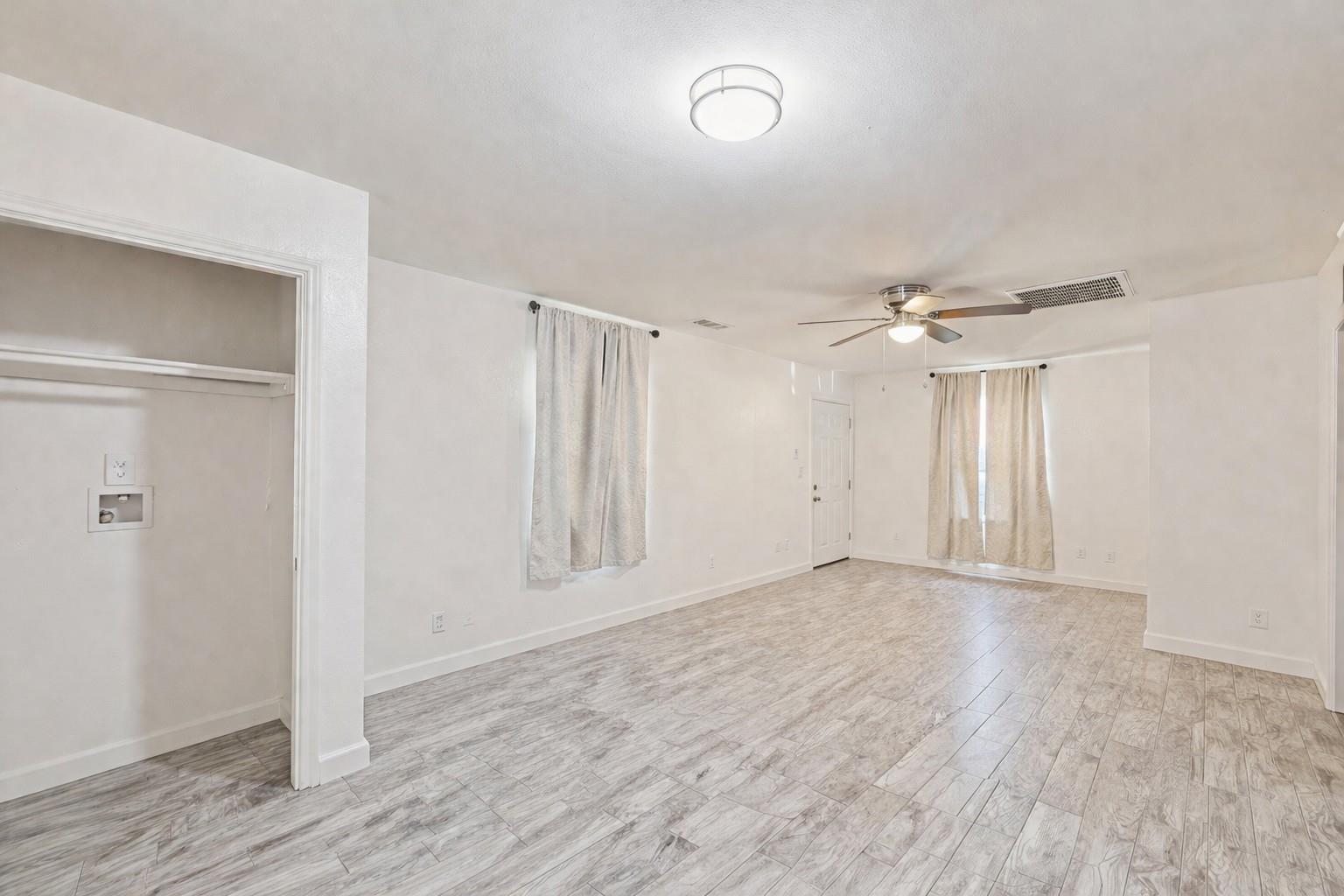 200 Monterrey St # A & B, Elgin, TX 78621