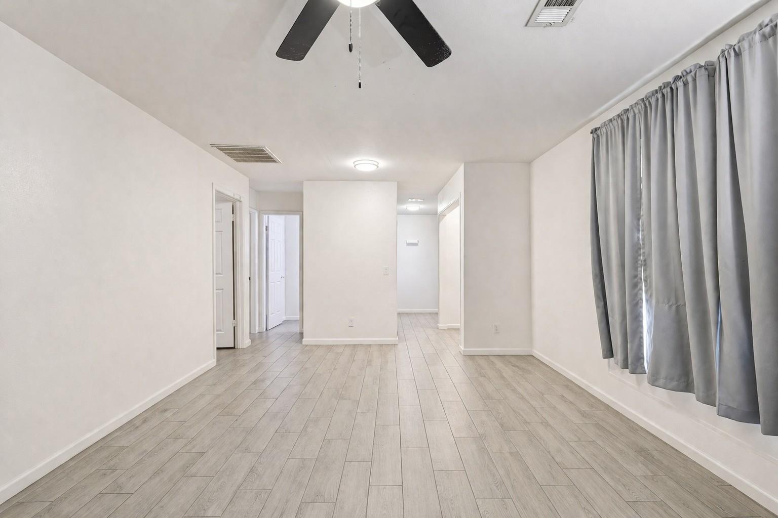 200 Monterrey St # A & B, Elgin, TX 78621