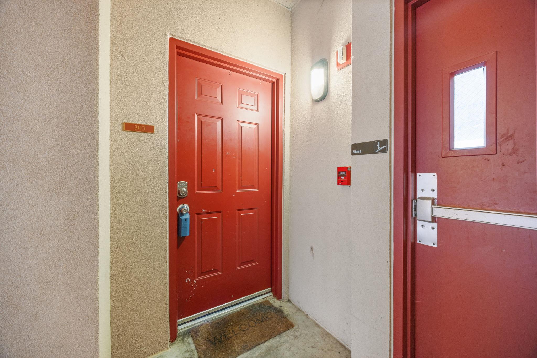 711 W 26th St # 303, Austin, TX 78705