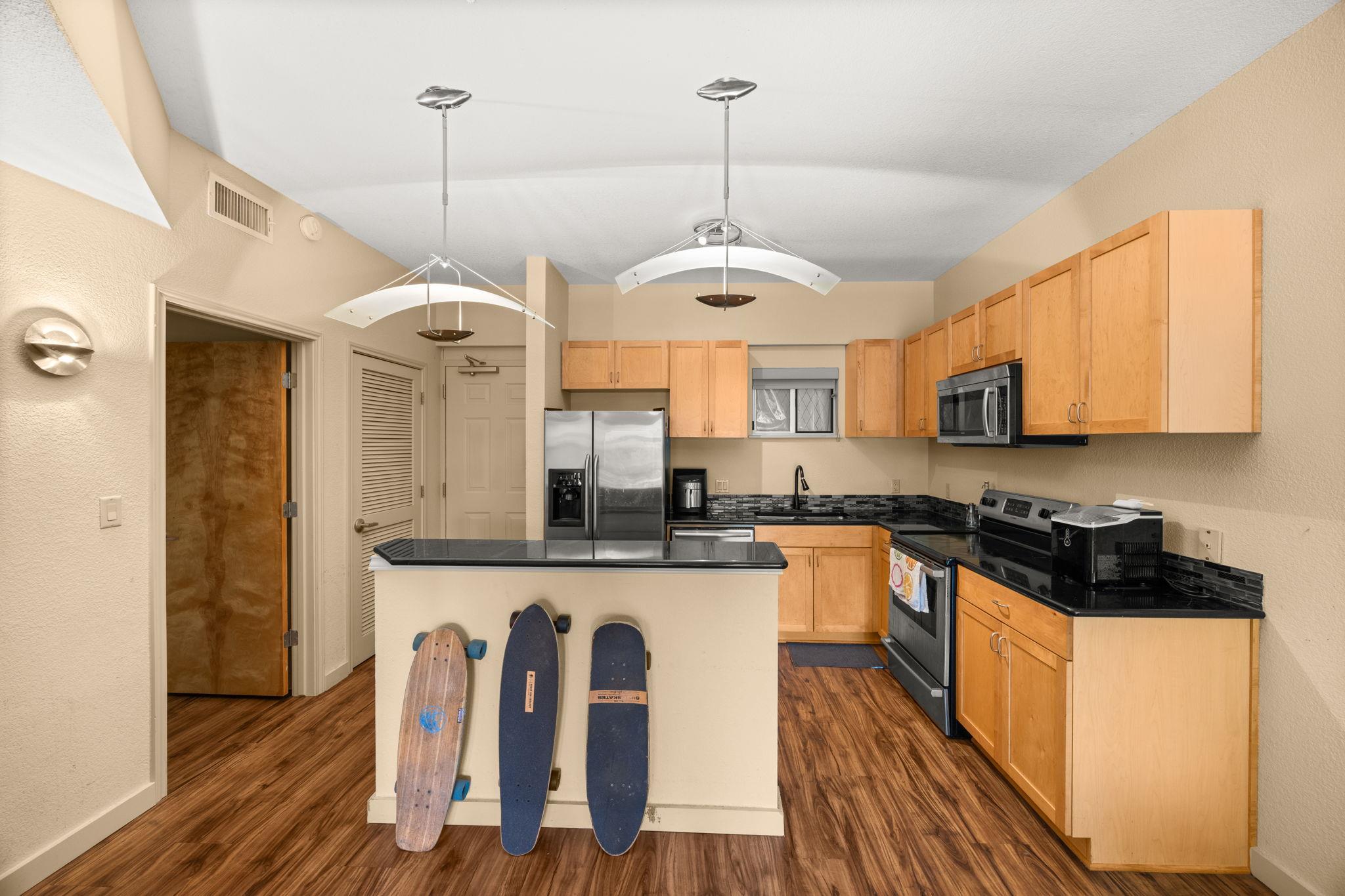 711 W 26th St # 303, Austin, TX 78705