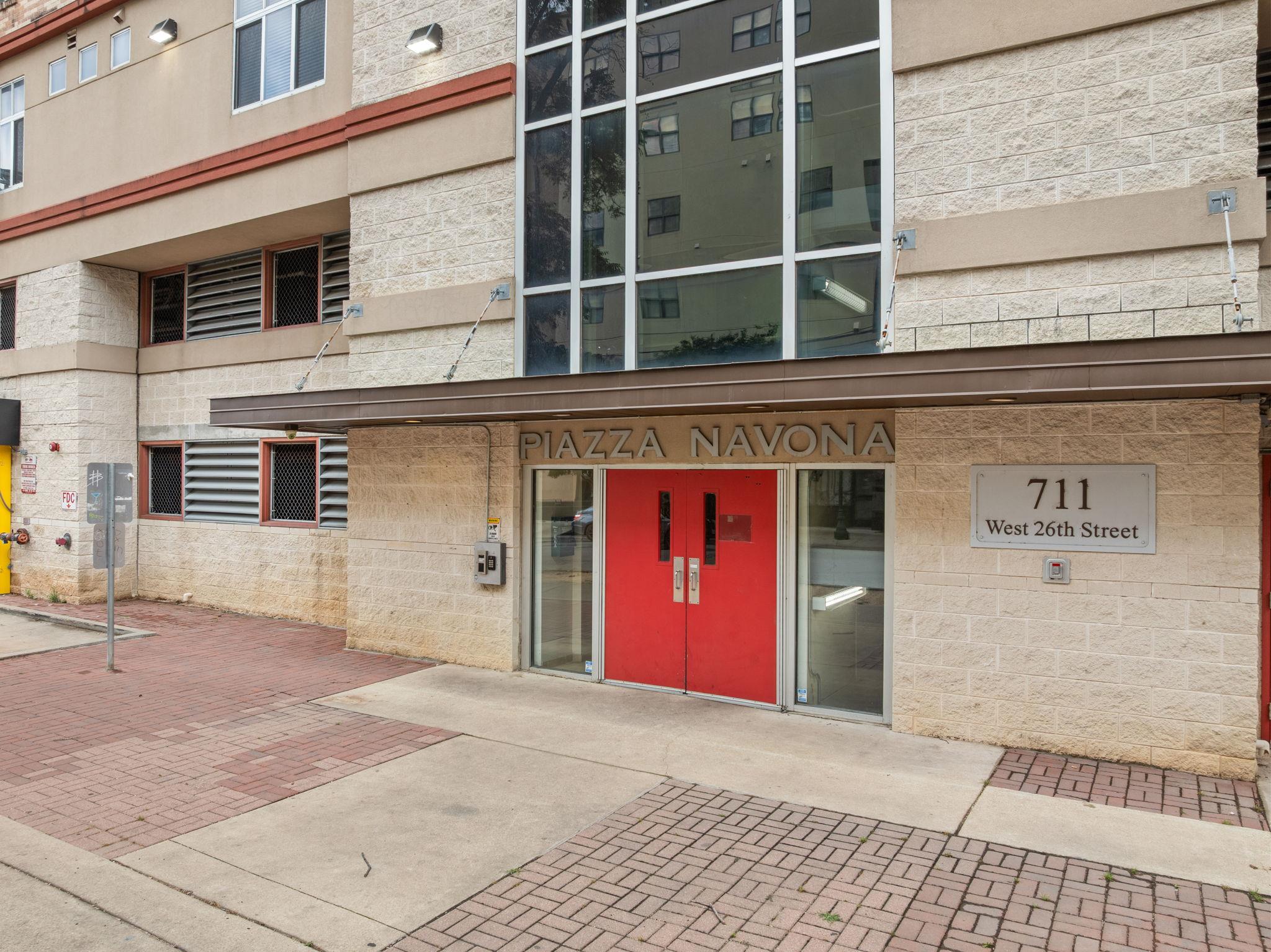 711 W 26th St # 303, Austin, TX 78705