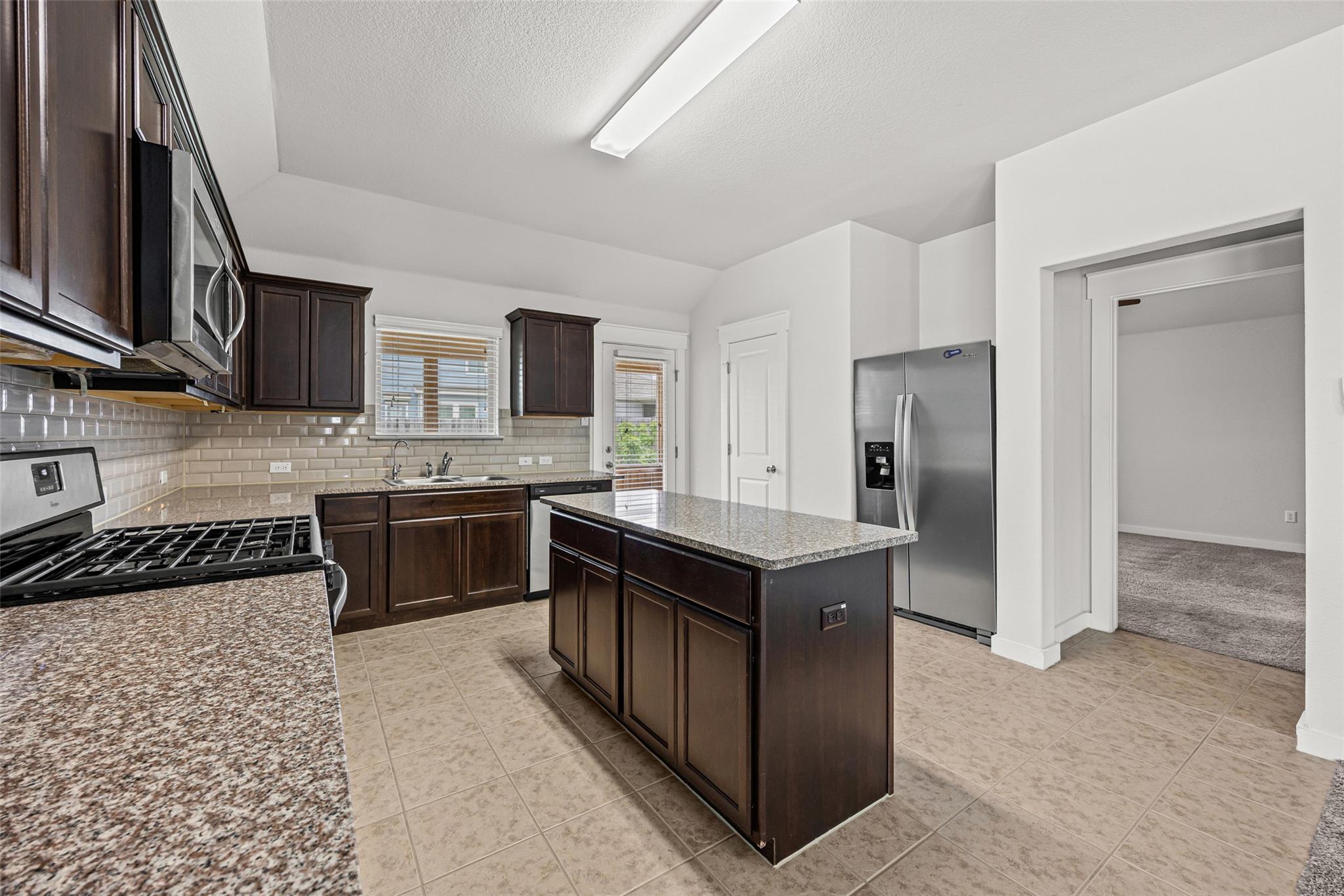 5800 Marostica Ln # 70, Round Rock, TX 78665