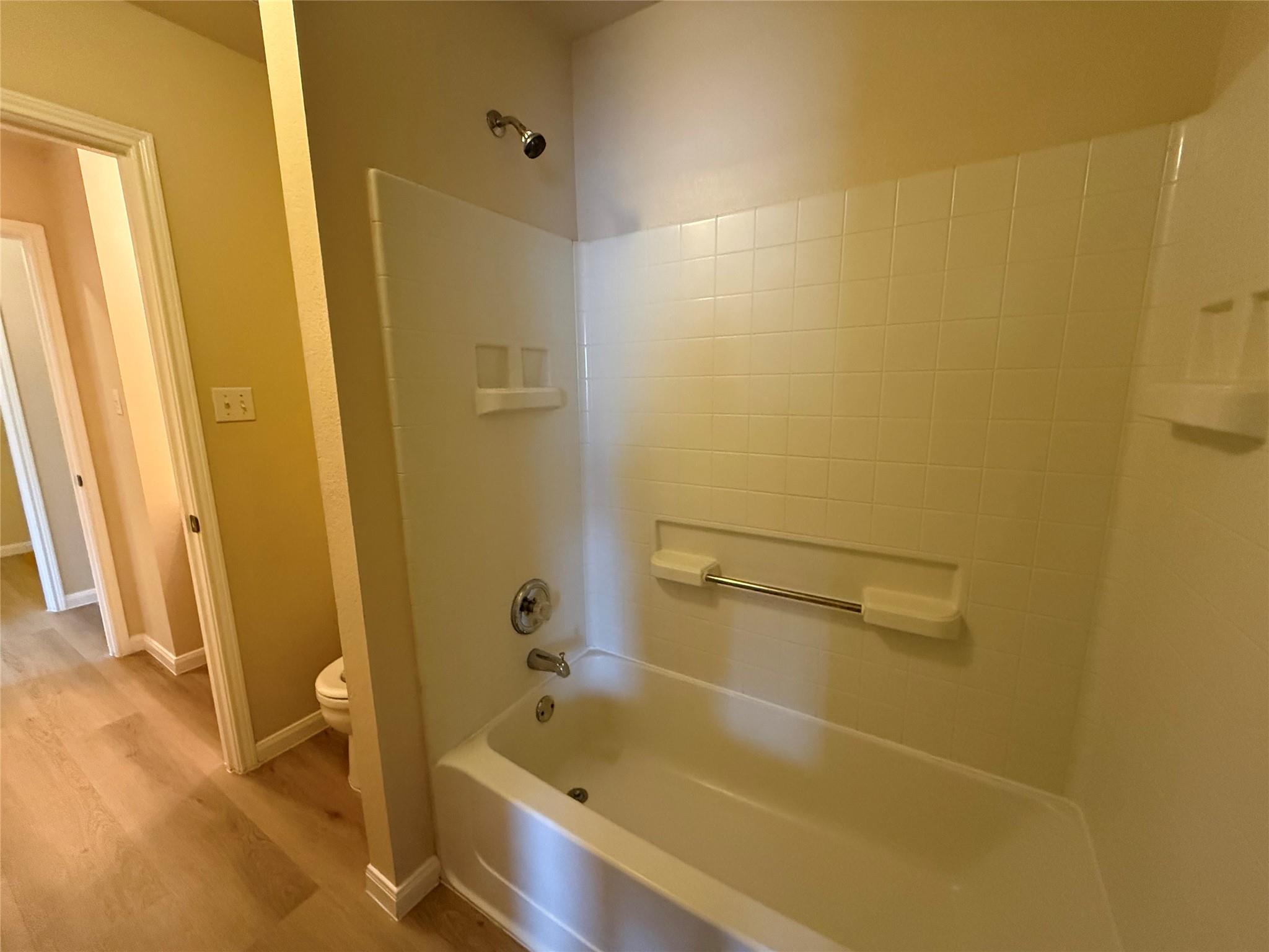 125 Ashwood S, Kyle, TX 78640