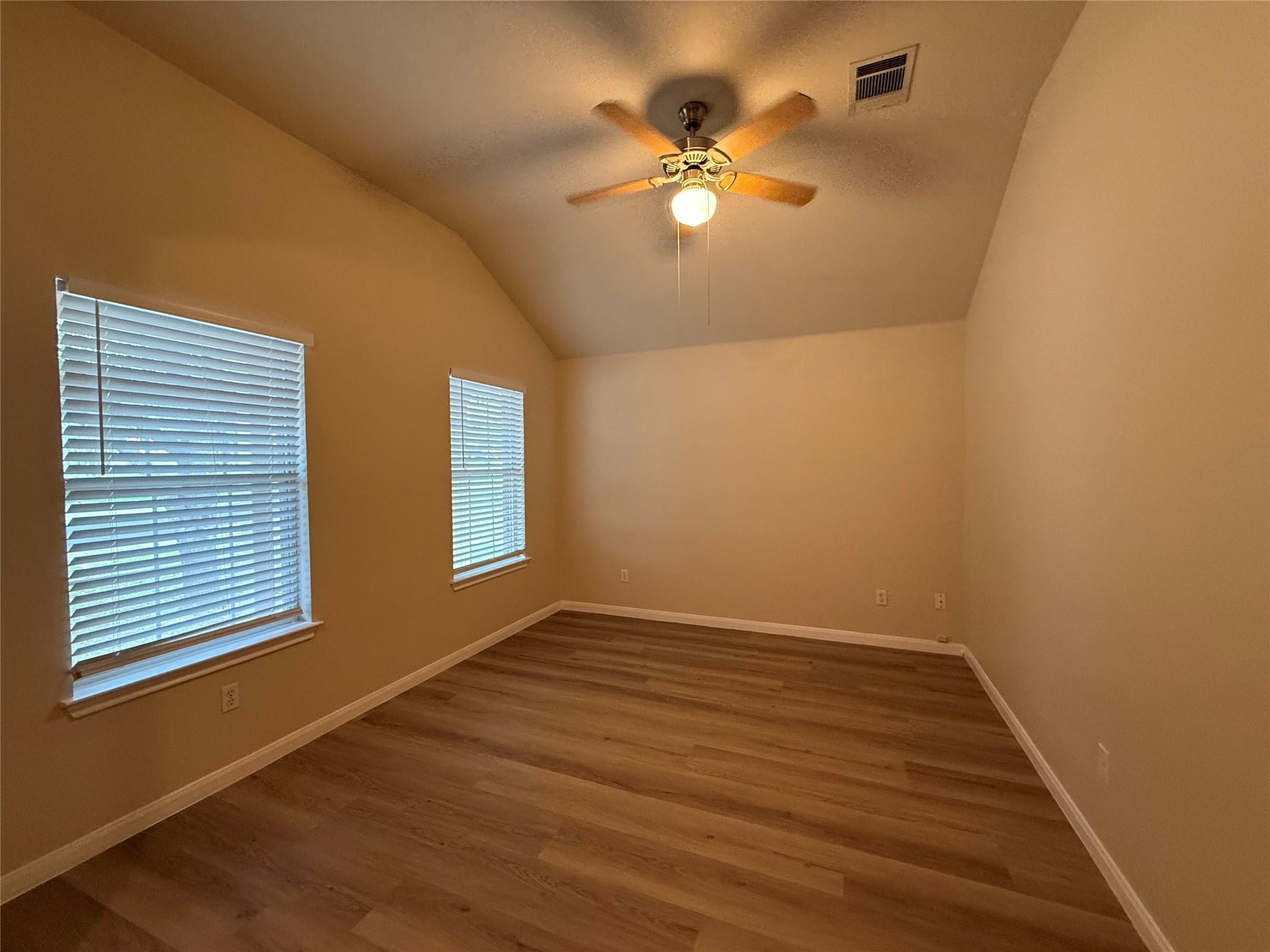 125 Ashwood S, Kyle, TX 78640