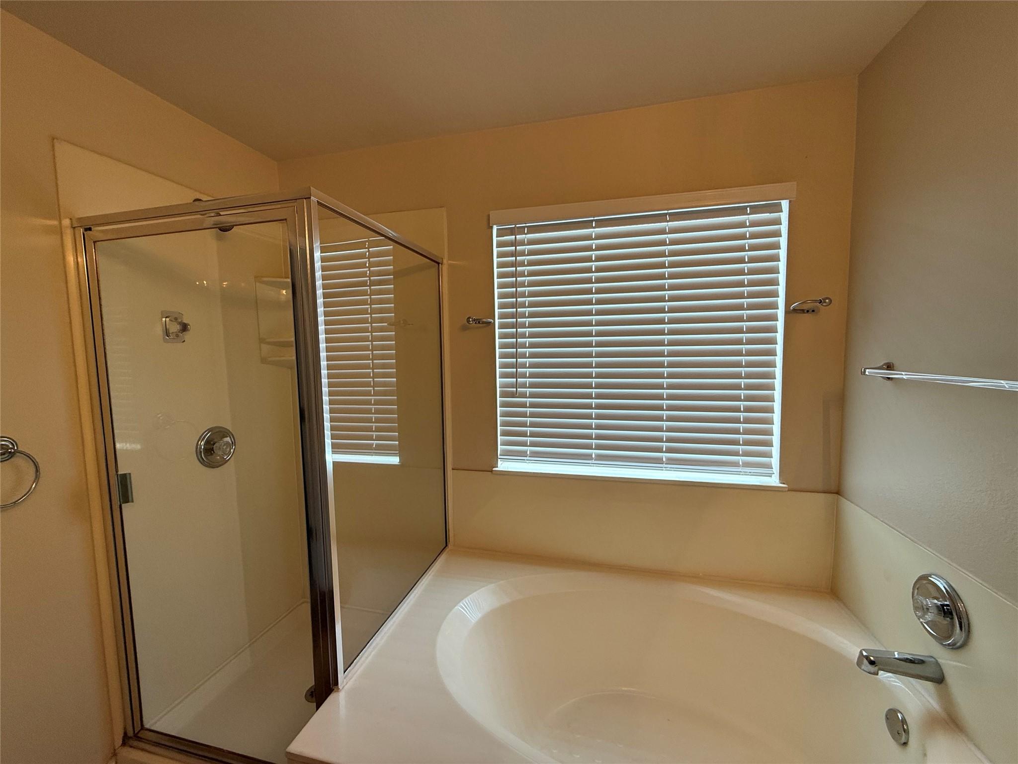 125 Ashwood S, Kyle, TX 78640