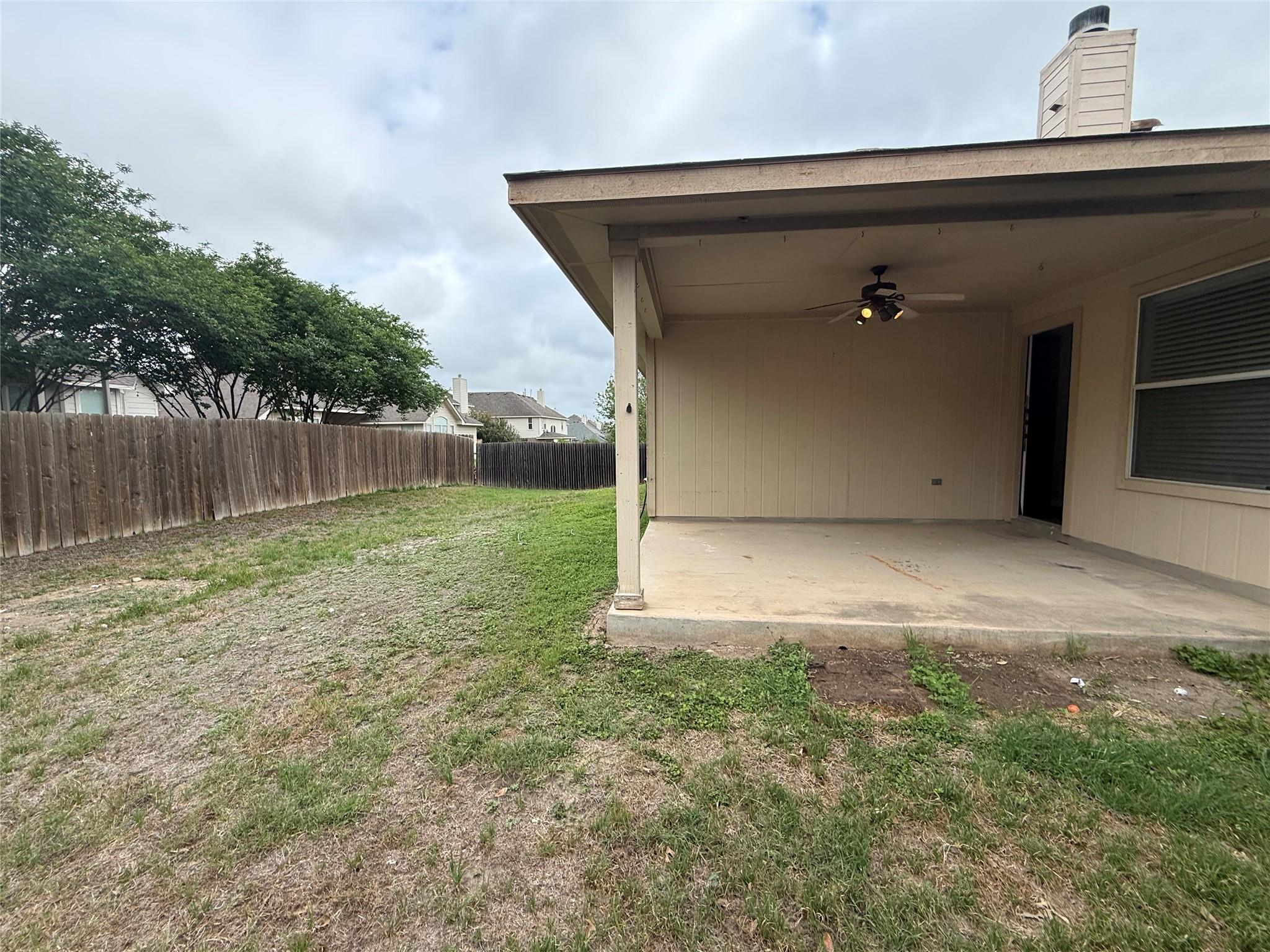 125 Ashwood S, Kyle, TX 78640