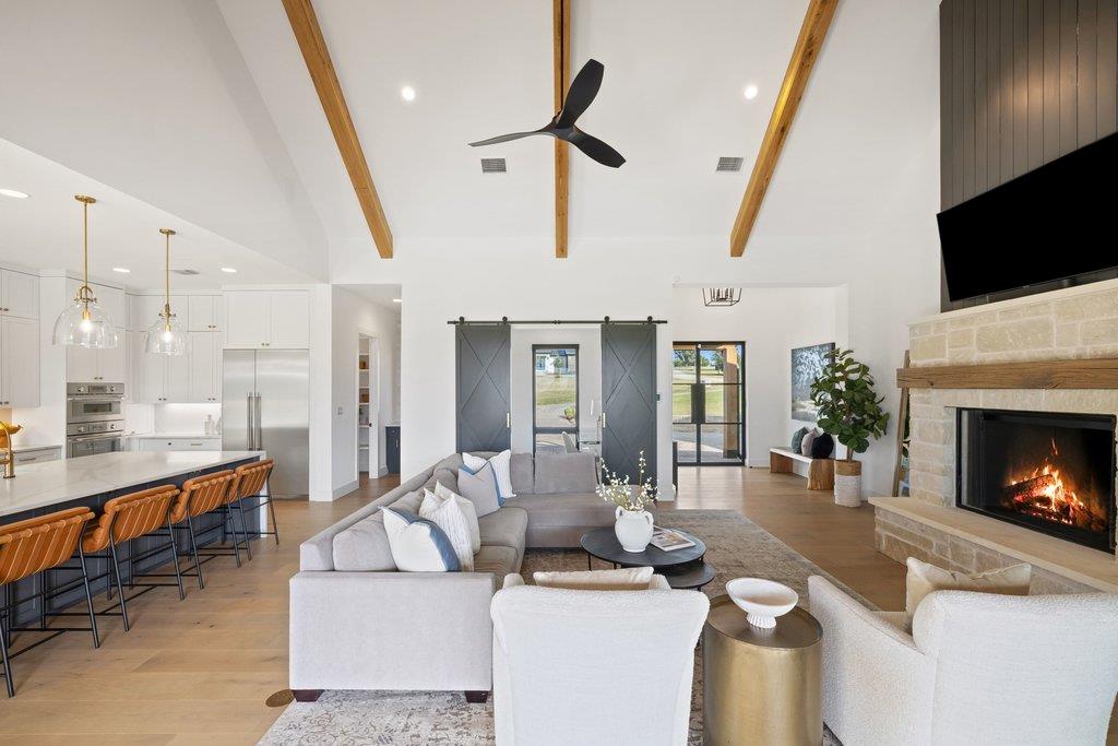 6316 Caudill Ln, Austin, TX 78738