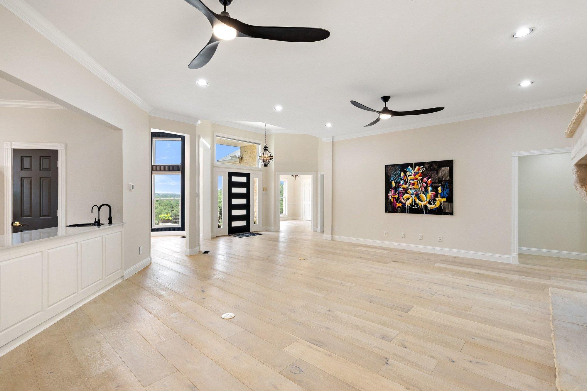 4915 Canyon Ranch Trl, Spicewood, TX 78669