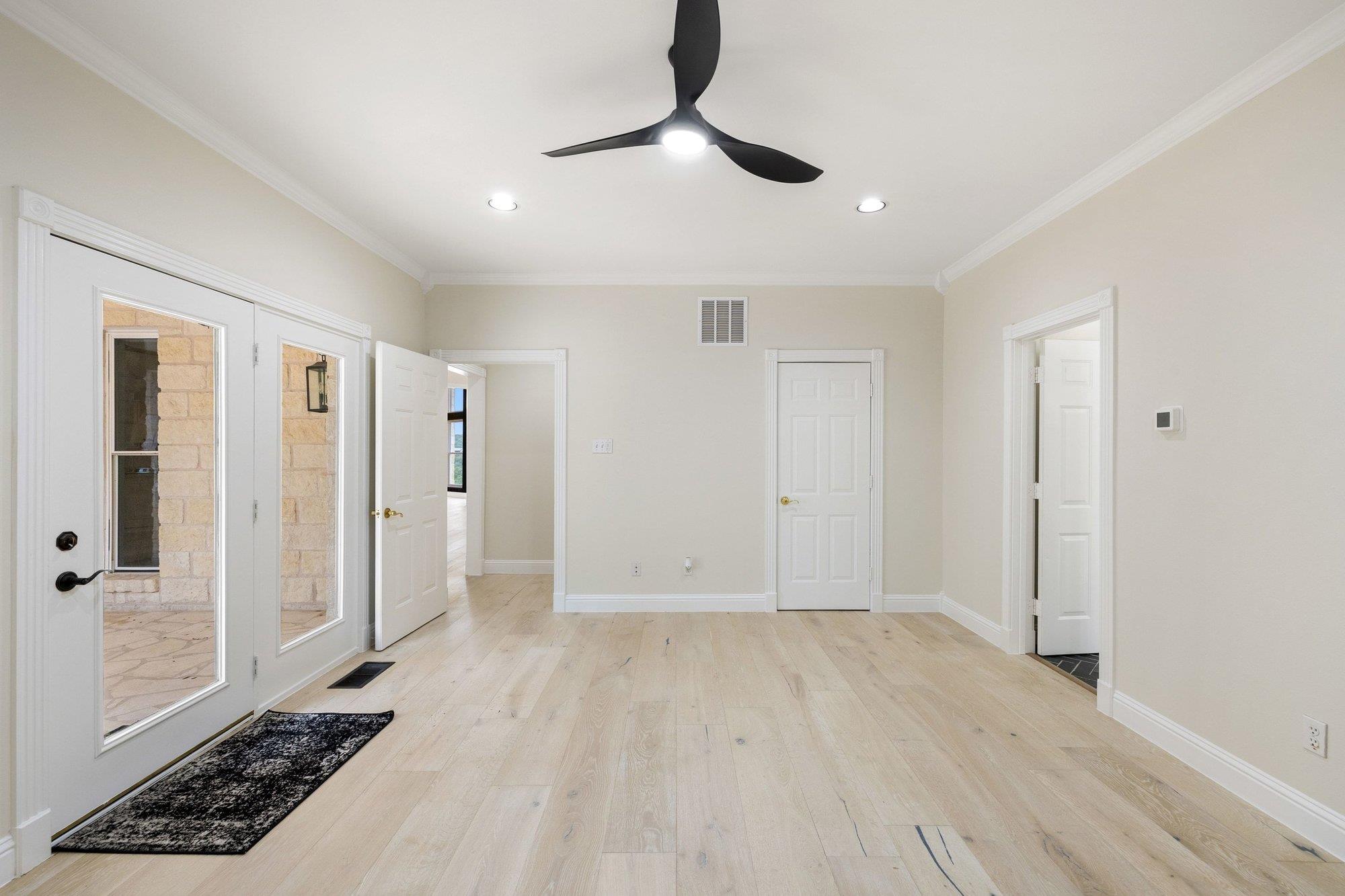 4915 Canyon Ranch Trl, Spicewood, TX 78669