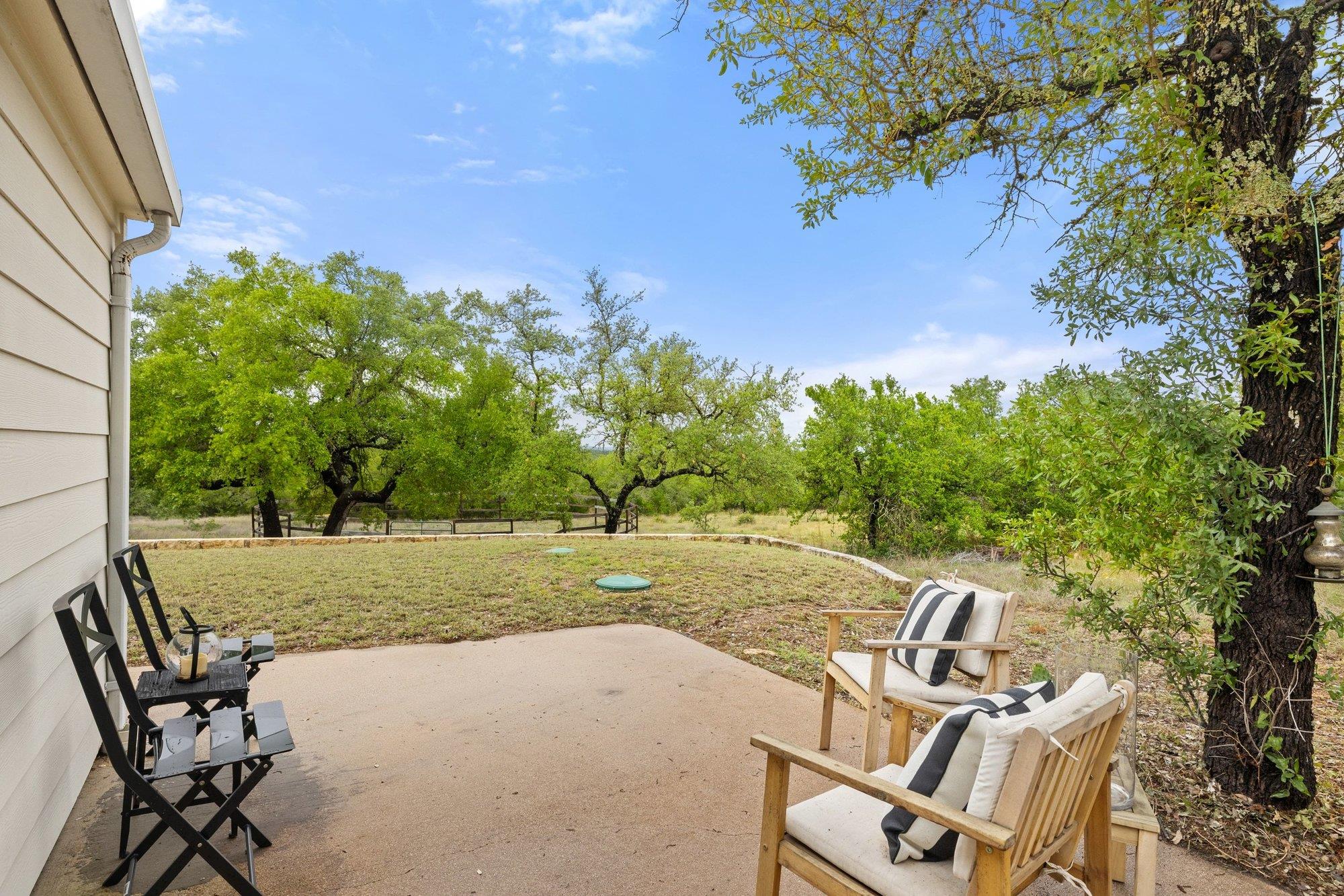 4915 Canyon Ranch Trl, Spicewood, TX 78669