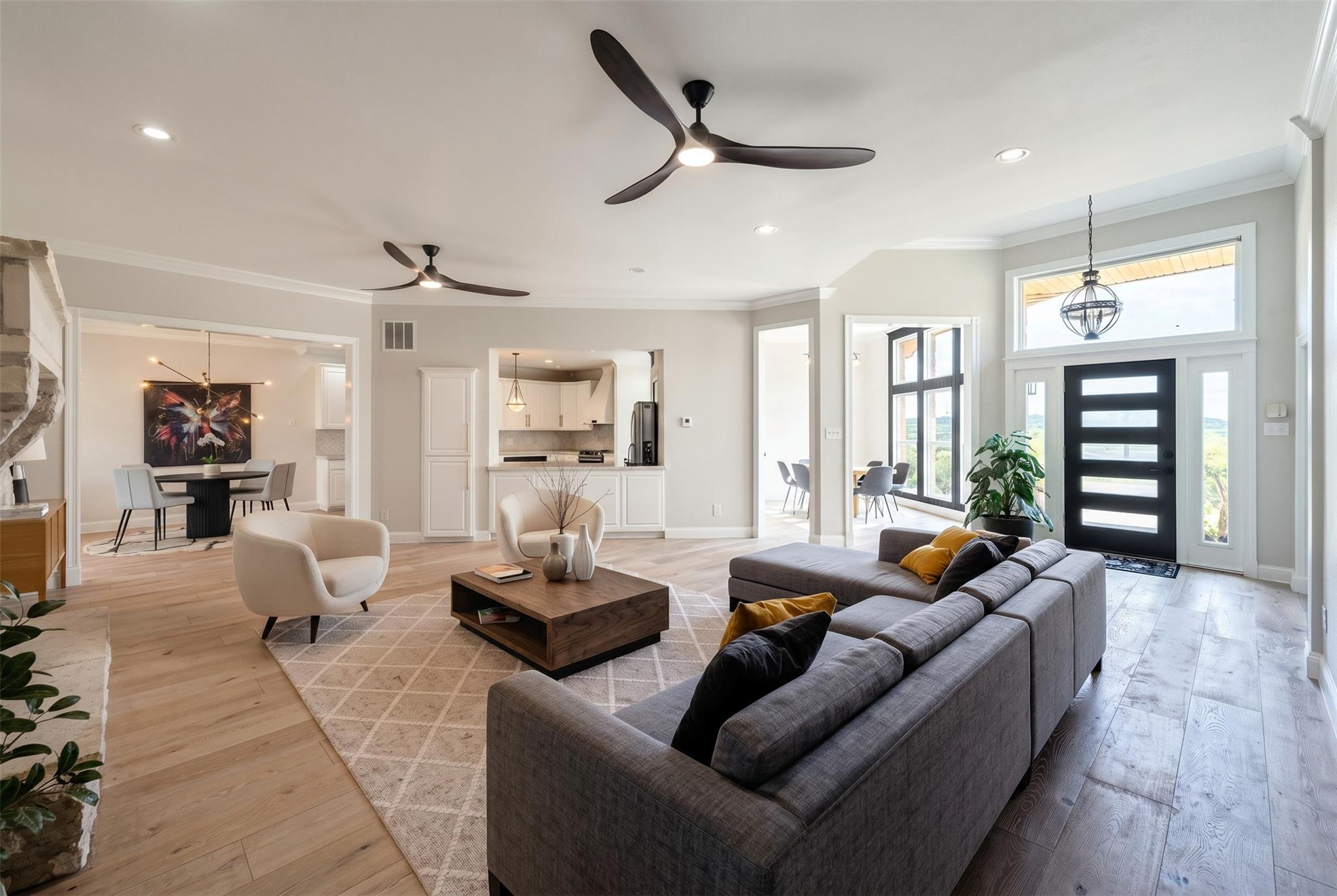 4915 Canyon Ranch Trl, Spicewood, TX 78669