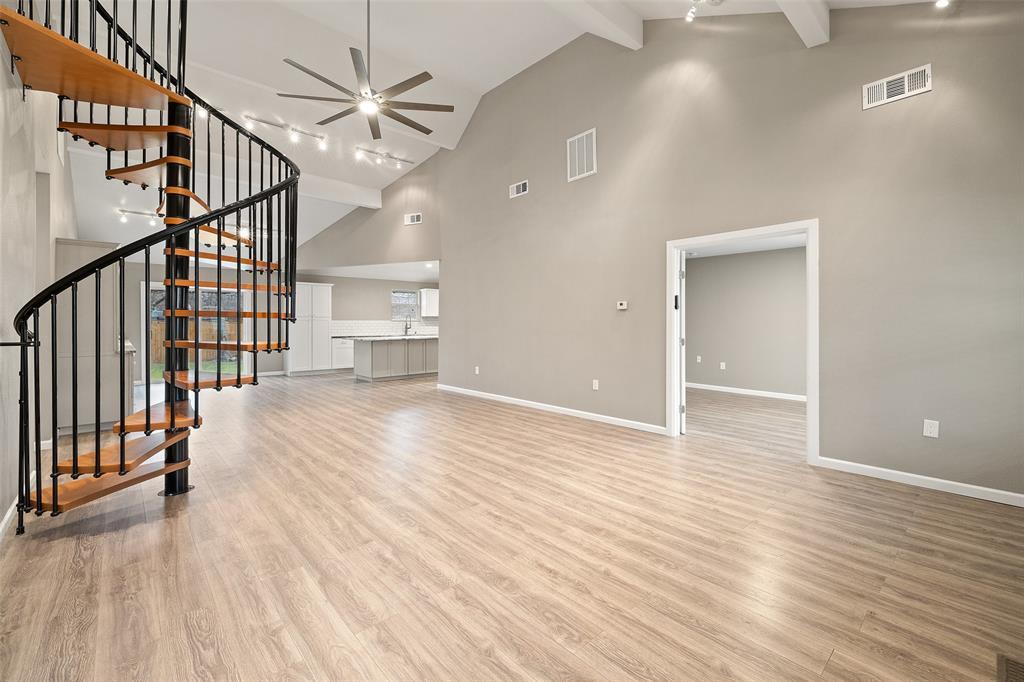 400 S Guadalupe, Granger, TX 76530