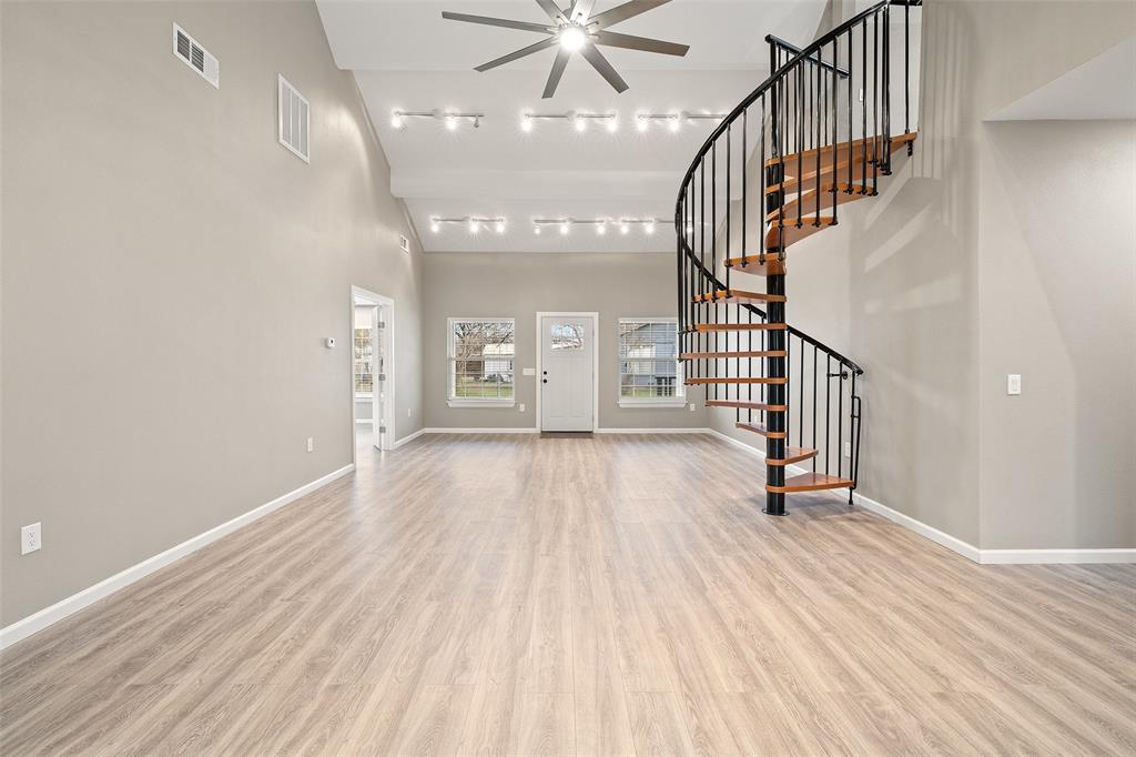 400 S Guadalupe, Granger, TX 76530