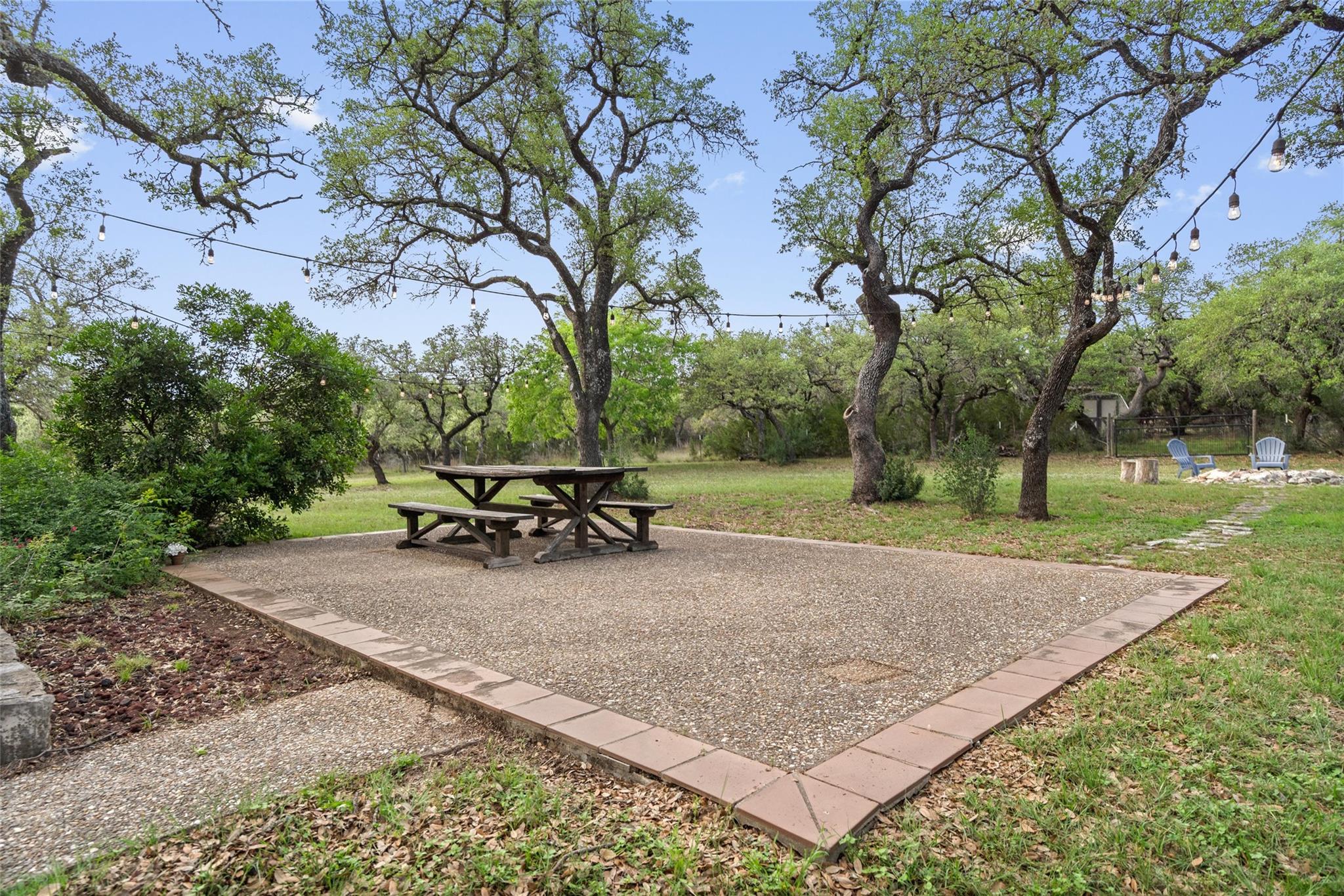606 Winchester Dr, Dripping Springs, TX 78620