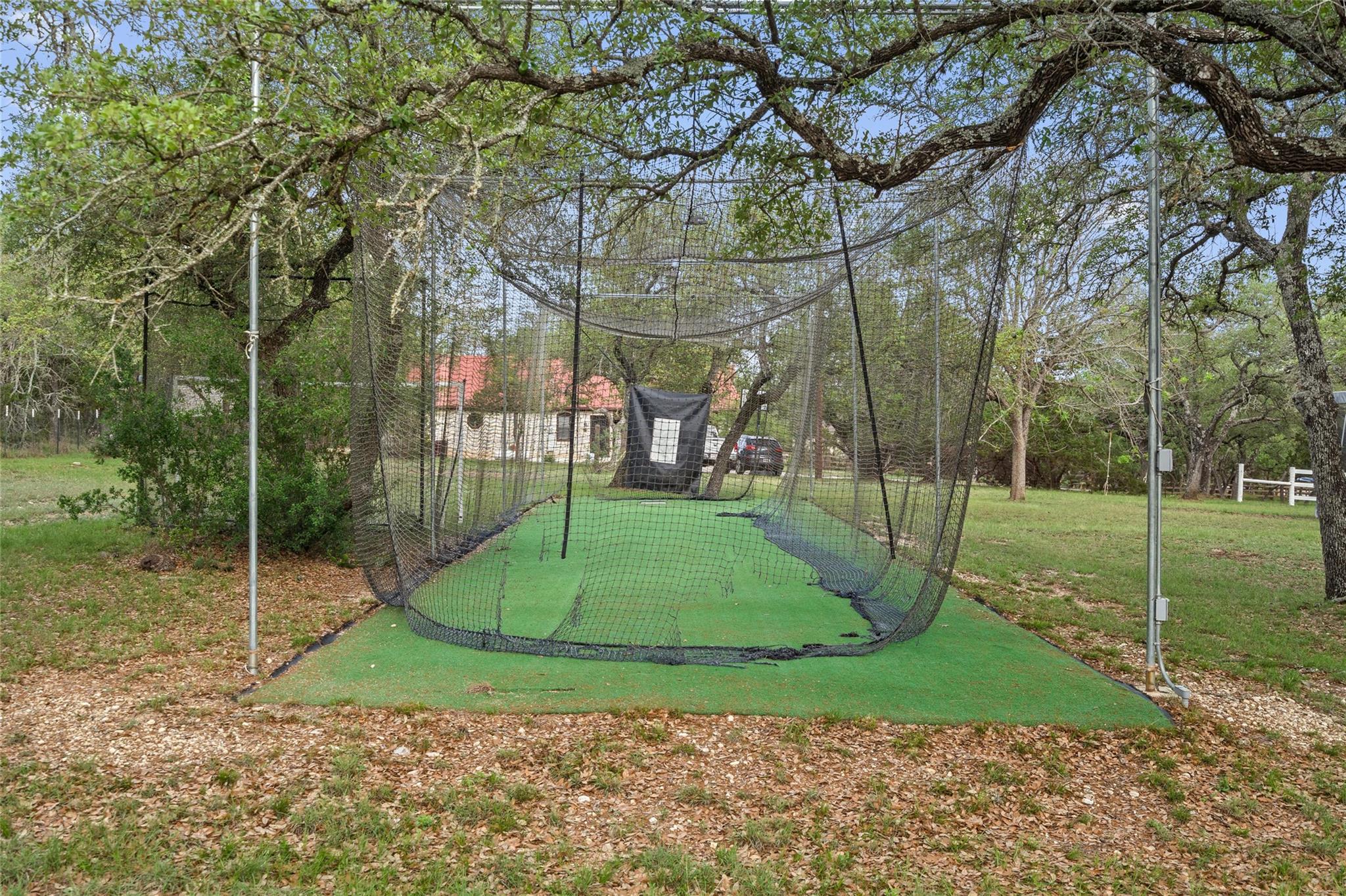 606 Winchester Dr, Dripping Springs, TX 78620