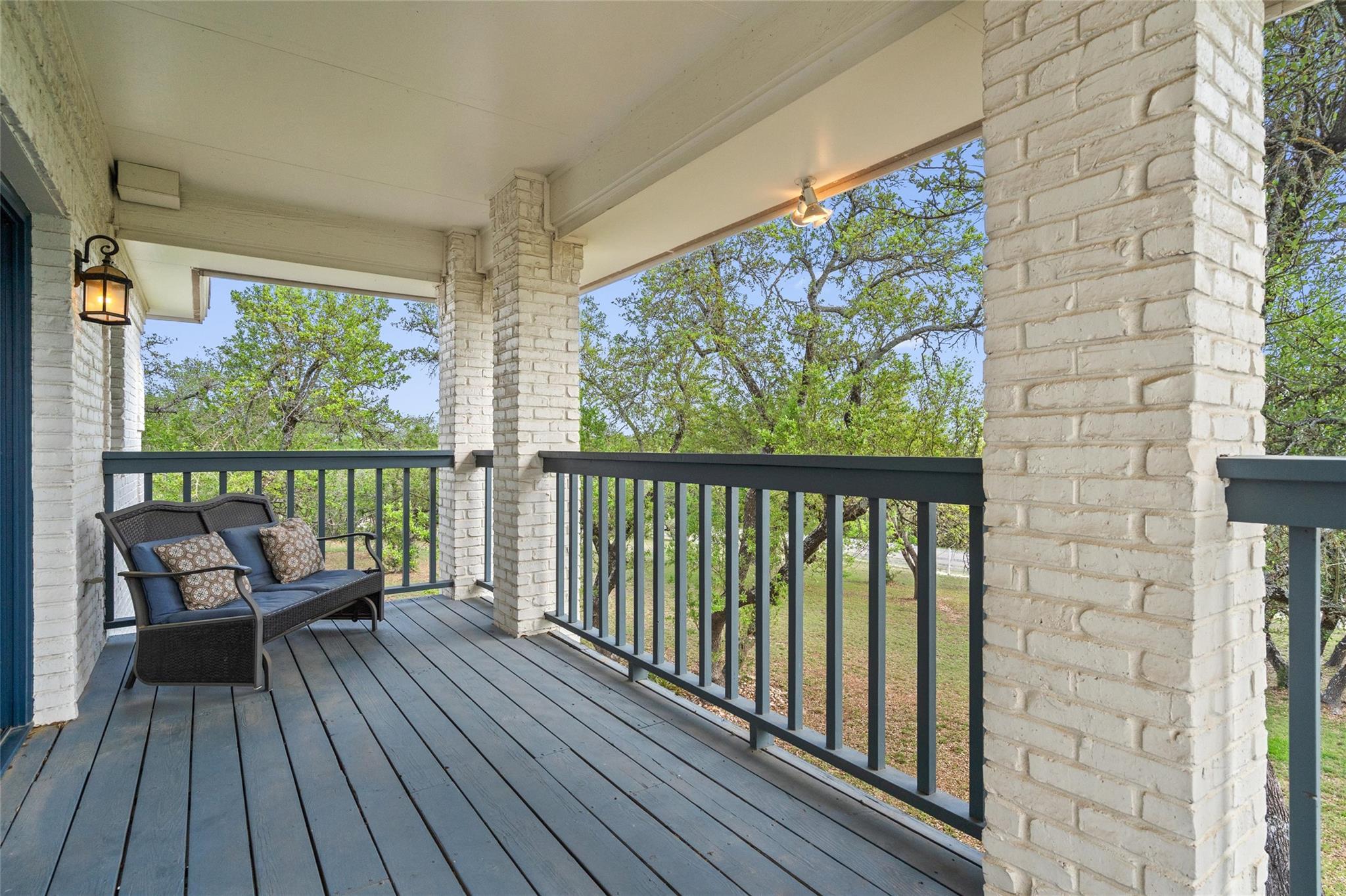 606 Winchester Dr, Dripping Springs, TX 78620