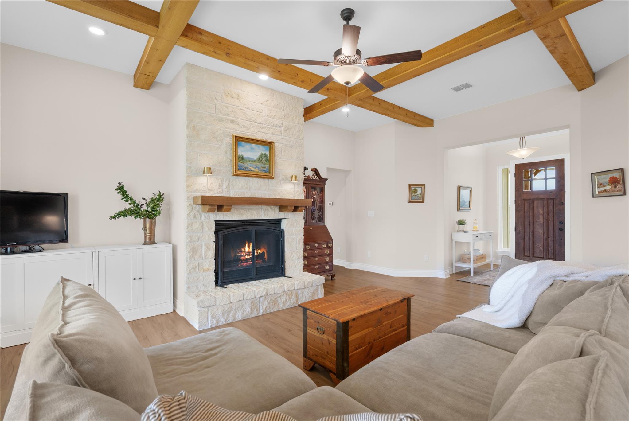 1854 County Road 464, Elgin, TX 78621