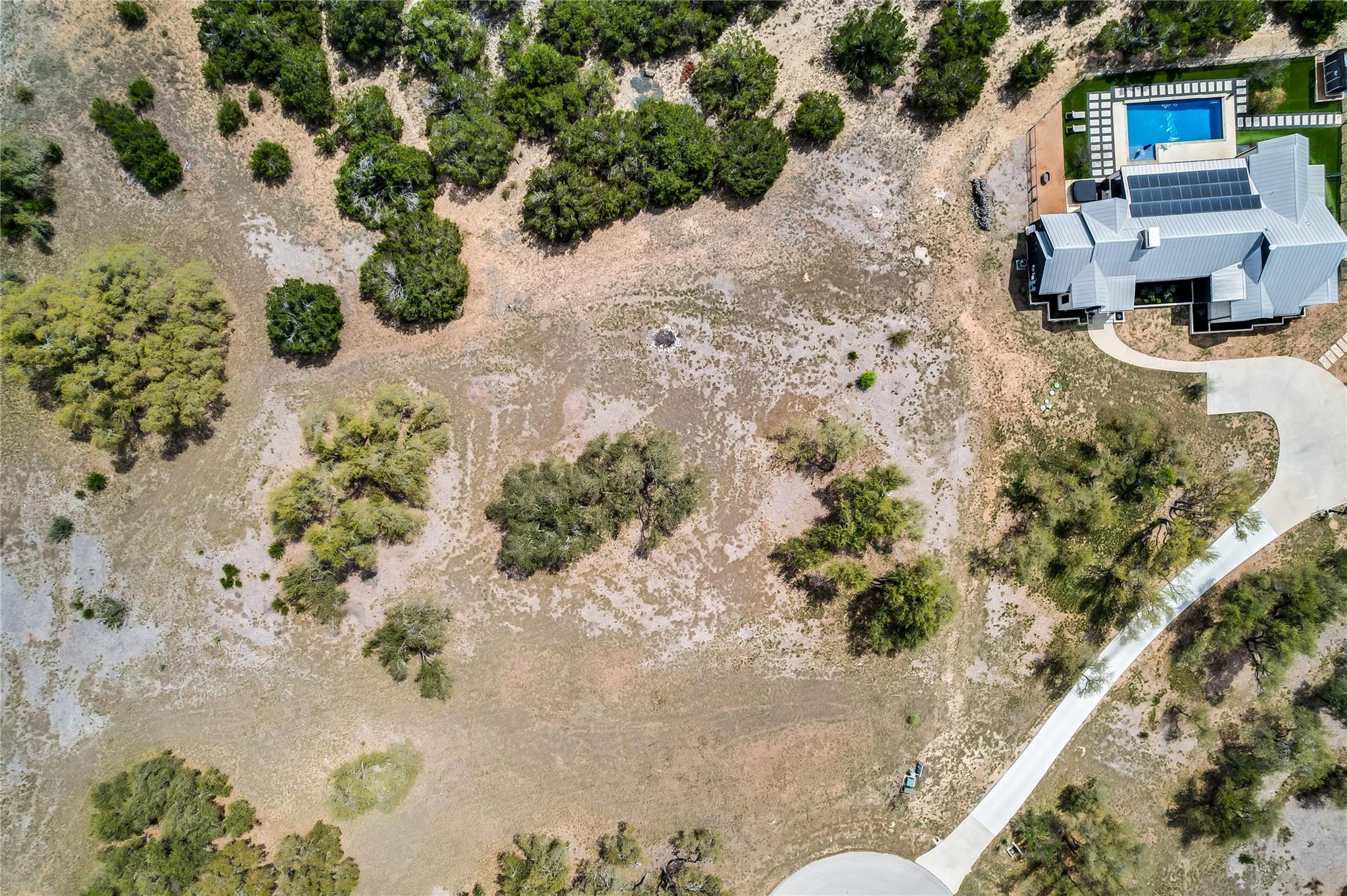 285 Calvary Cv, Dripping Springs, TX 78620