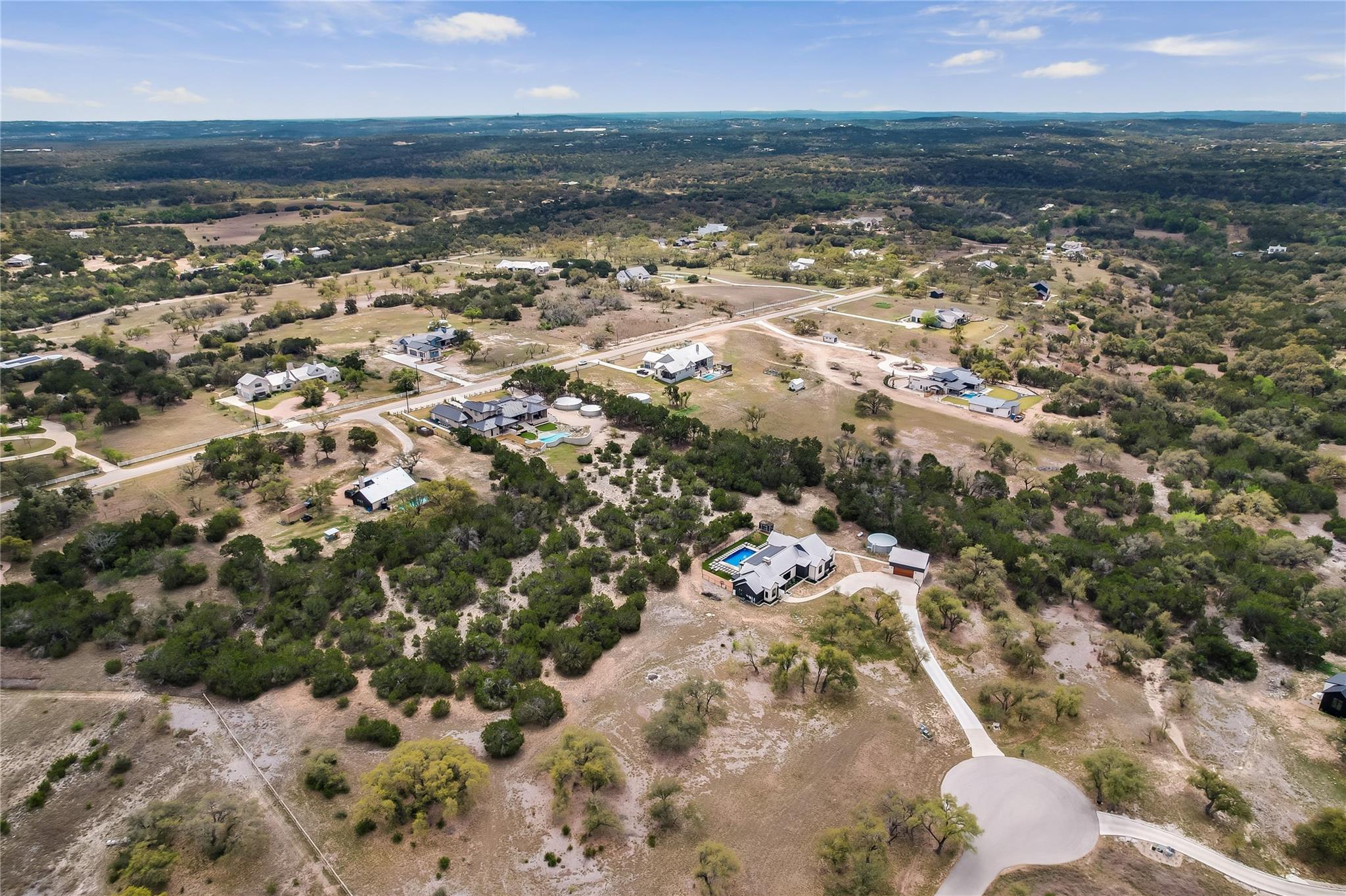 285 Calvary Cv, Dripping Springs, TX 78620