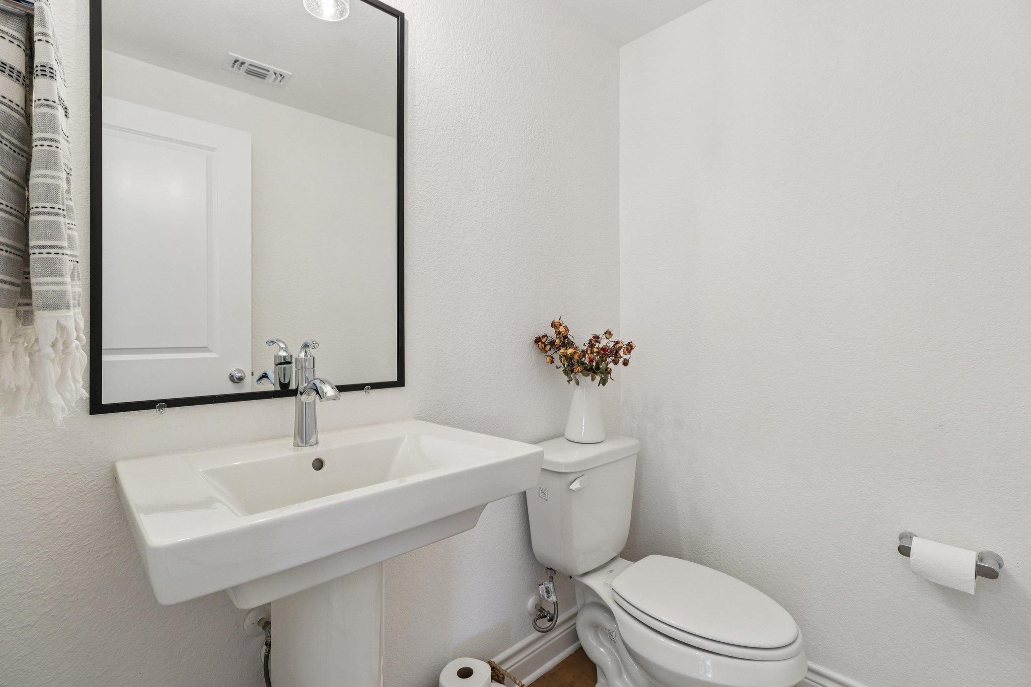 101 Wolf Ridge Rd, Georgetown, TX 78628